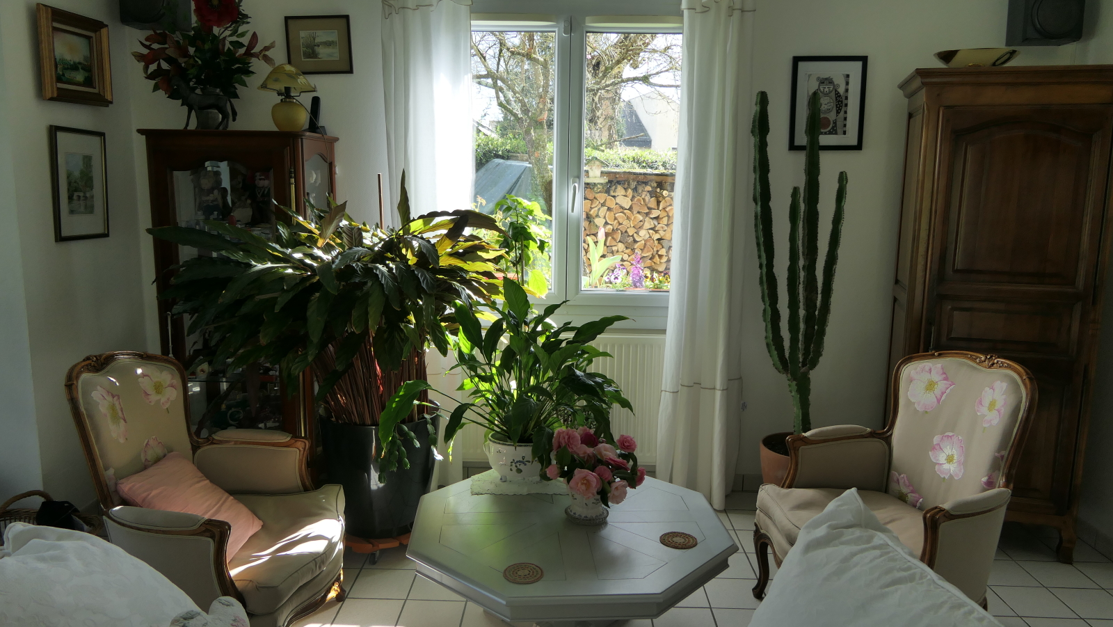 Living room.