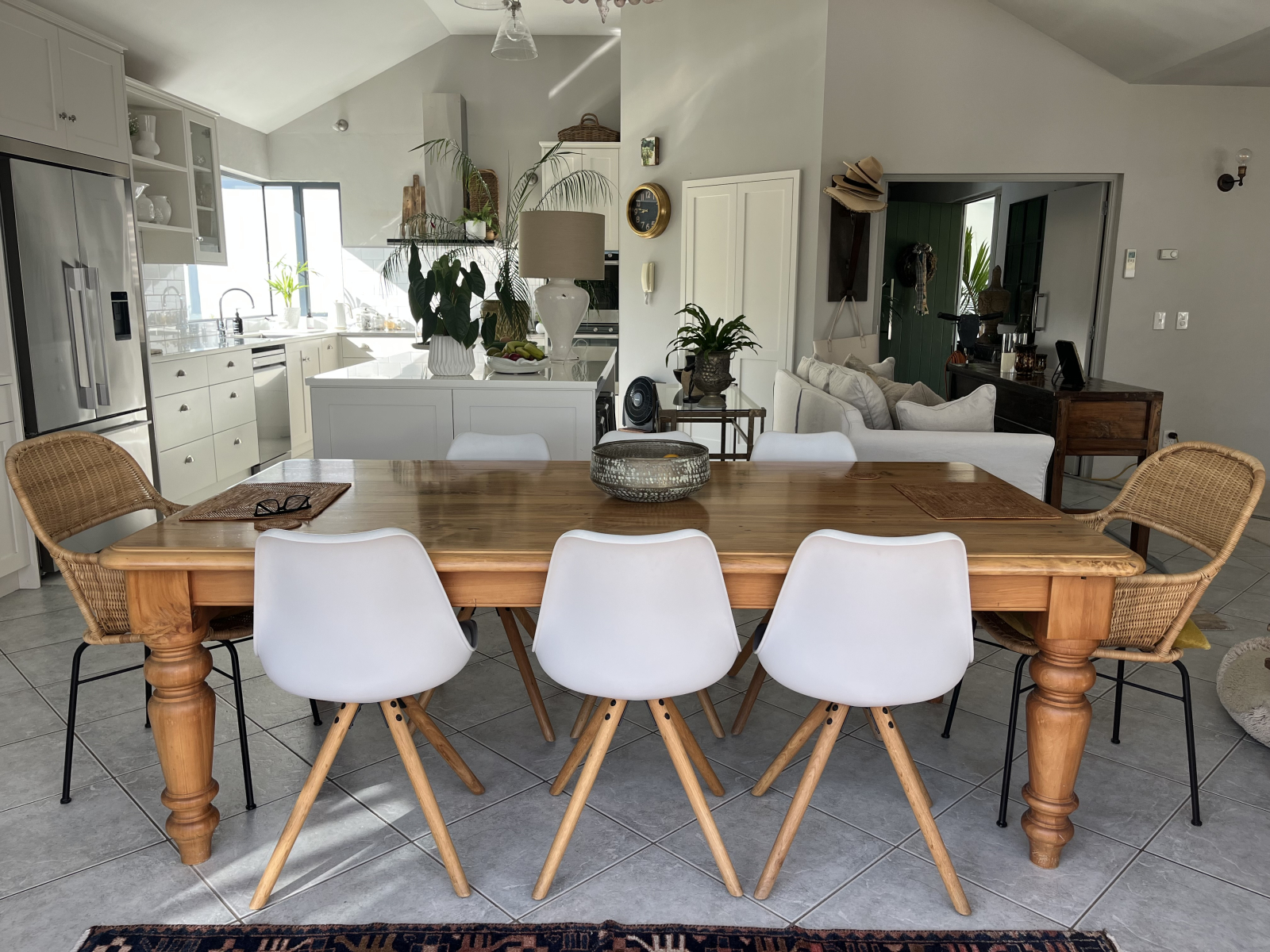 Spacious home on a lifestyle property very close to our cosmopolitan village