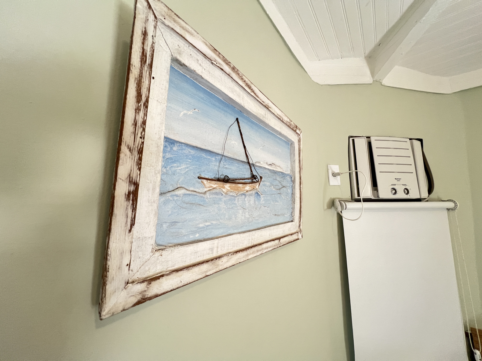 Decoração e ar condicionado do quarto #1