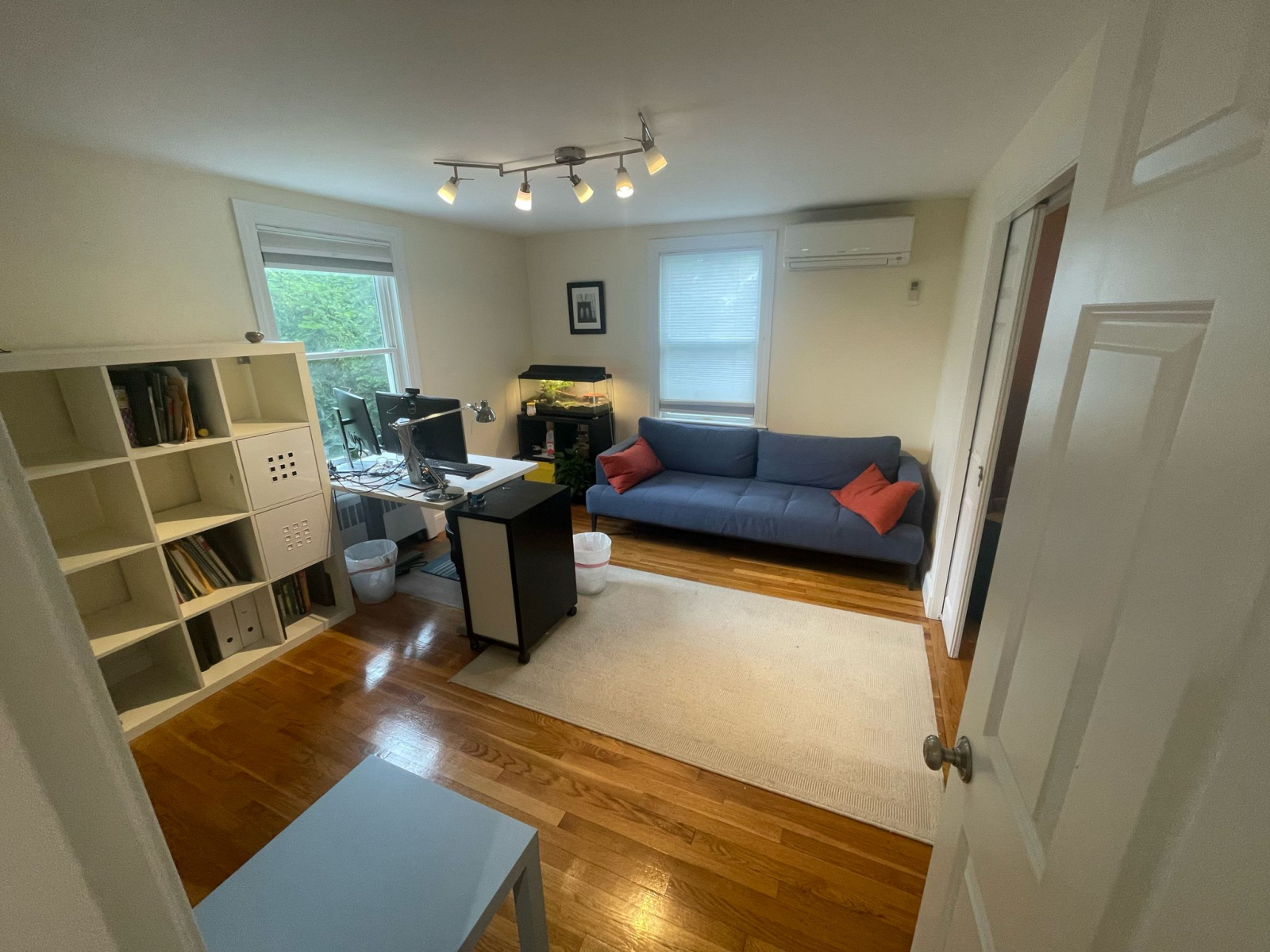 Charmant huis met 4 slaapkamers in Boston en grote tuin nabij City & Nature