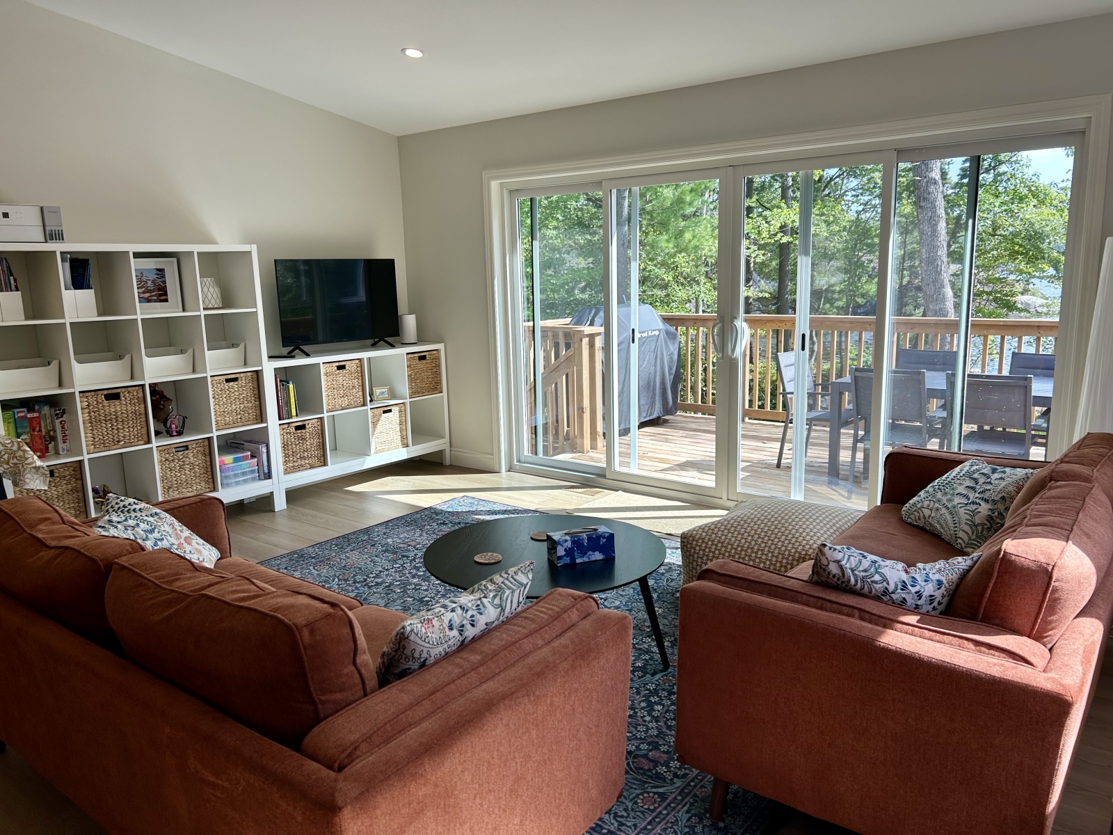 Modern family cottage on the lake in the Kawarthas, Ontario
