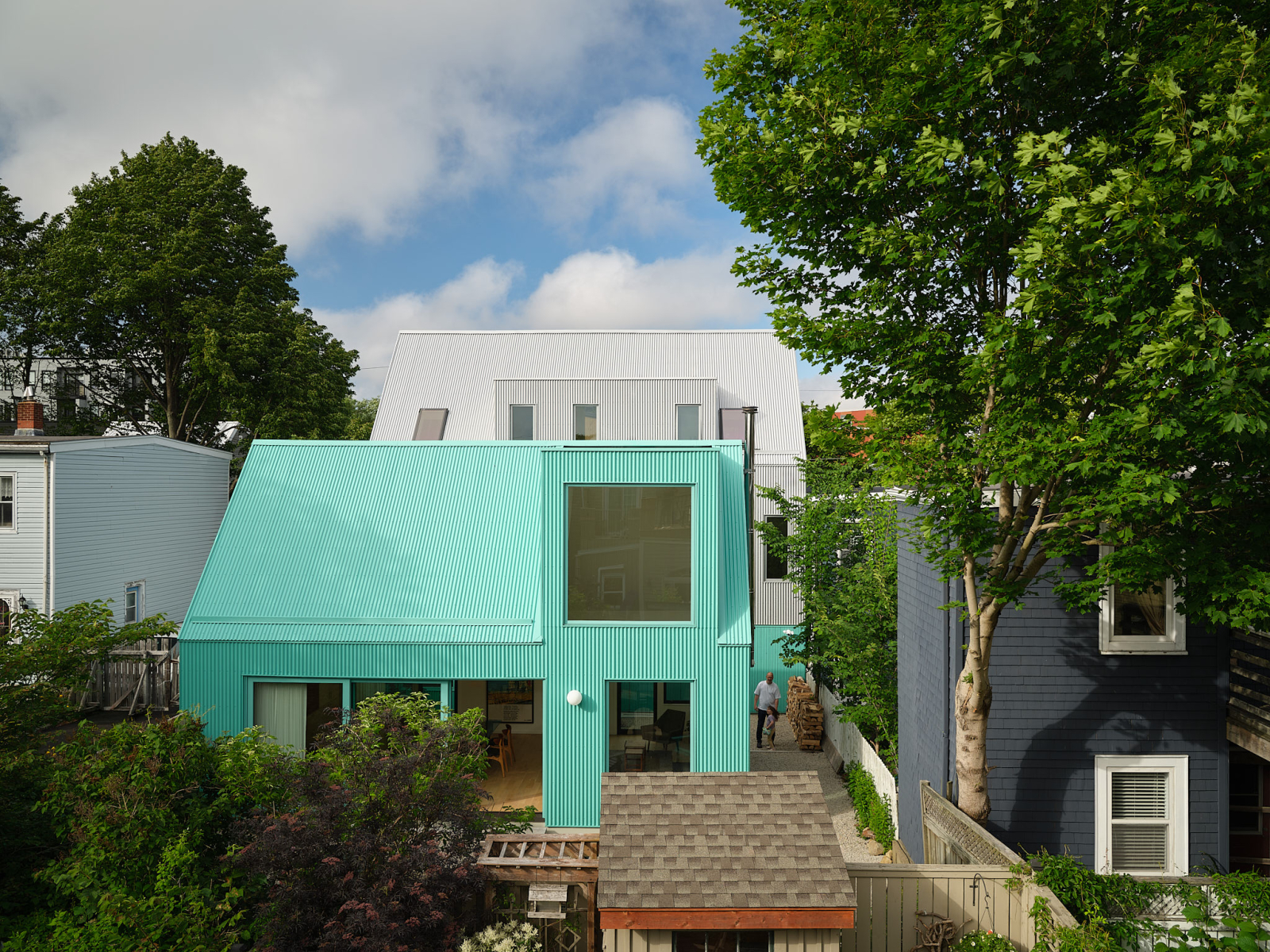 Helles und geräumiges, vom Architekt entworfenes Haus im Zentrum von Halifax