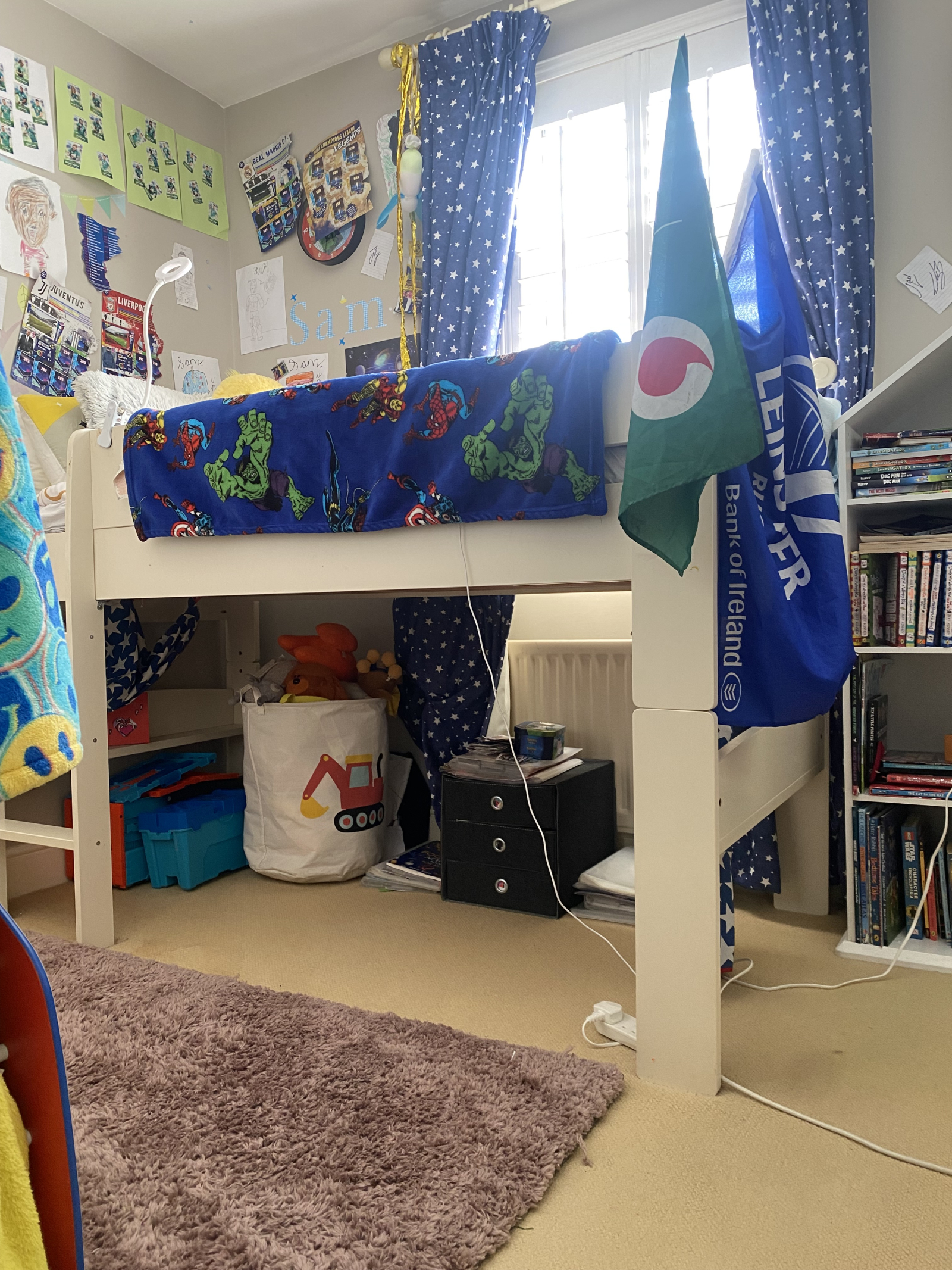 Quarto infantil - Cama de solteiro (dorminhoco alto)