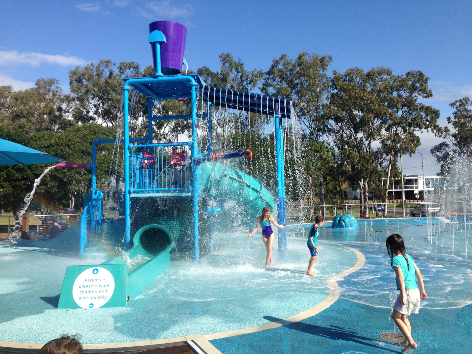 Wet side - a free water park to keep the kids cool and entertained.