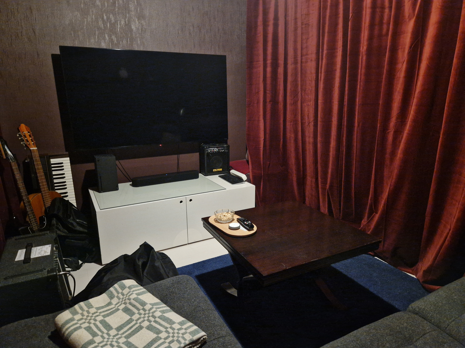 Por enquanto temos Netflix e Disney+.