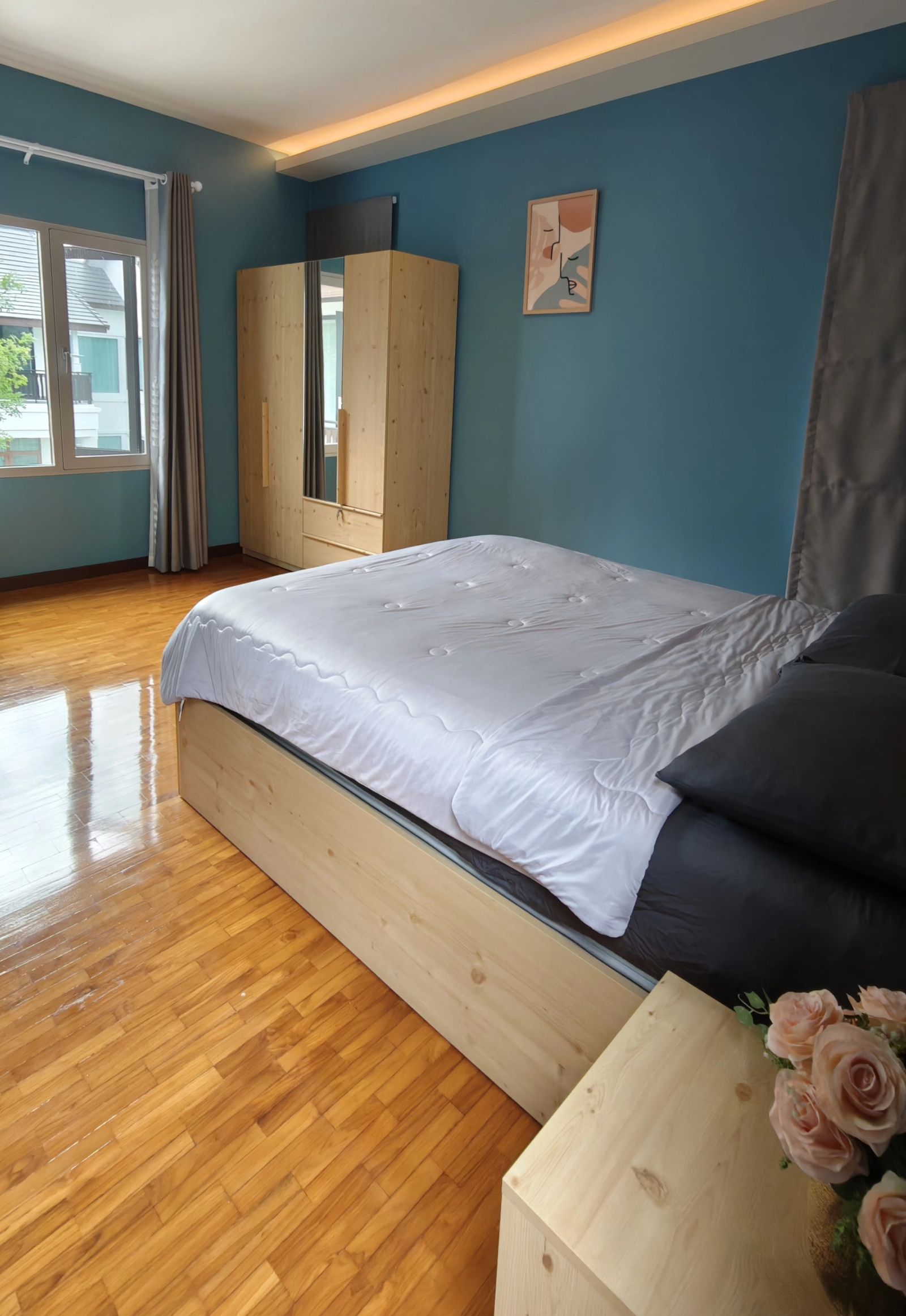 Queen Size bed 5 feet