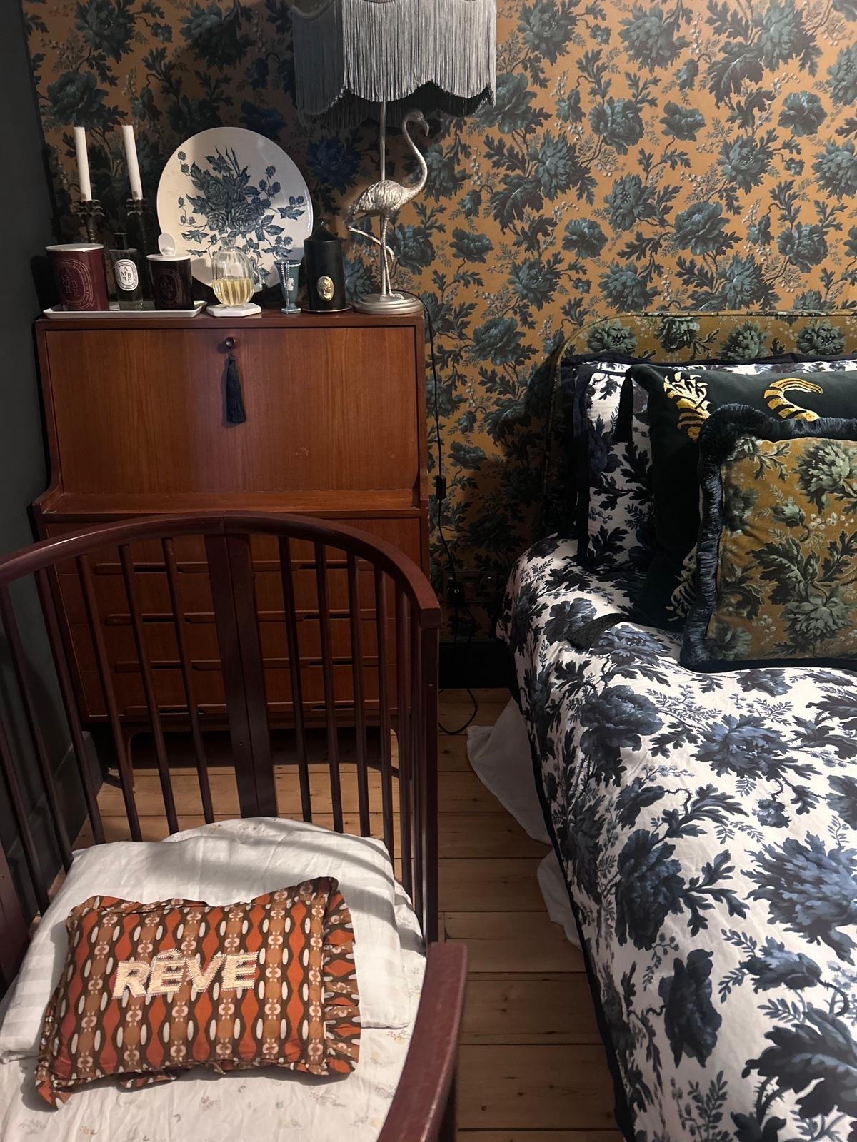 London 2 Bedroom Apartment in N22