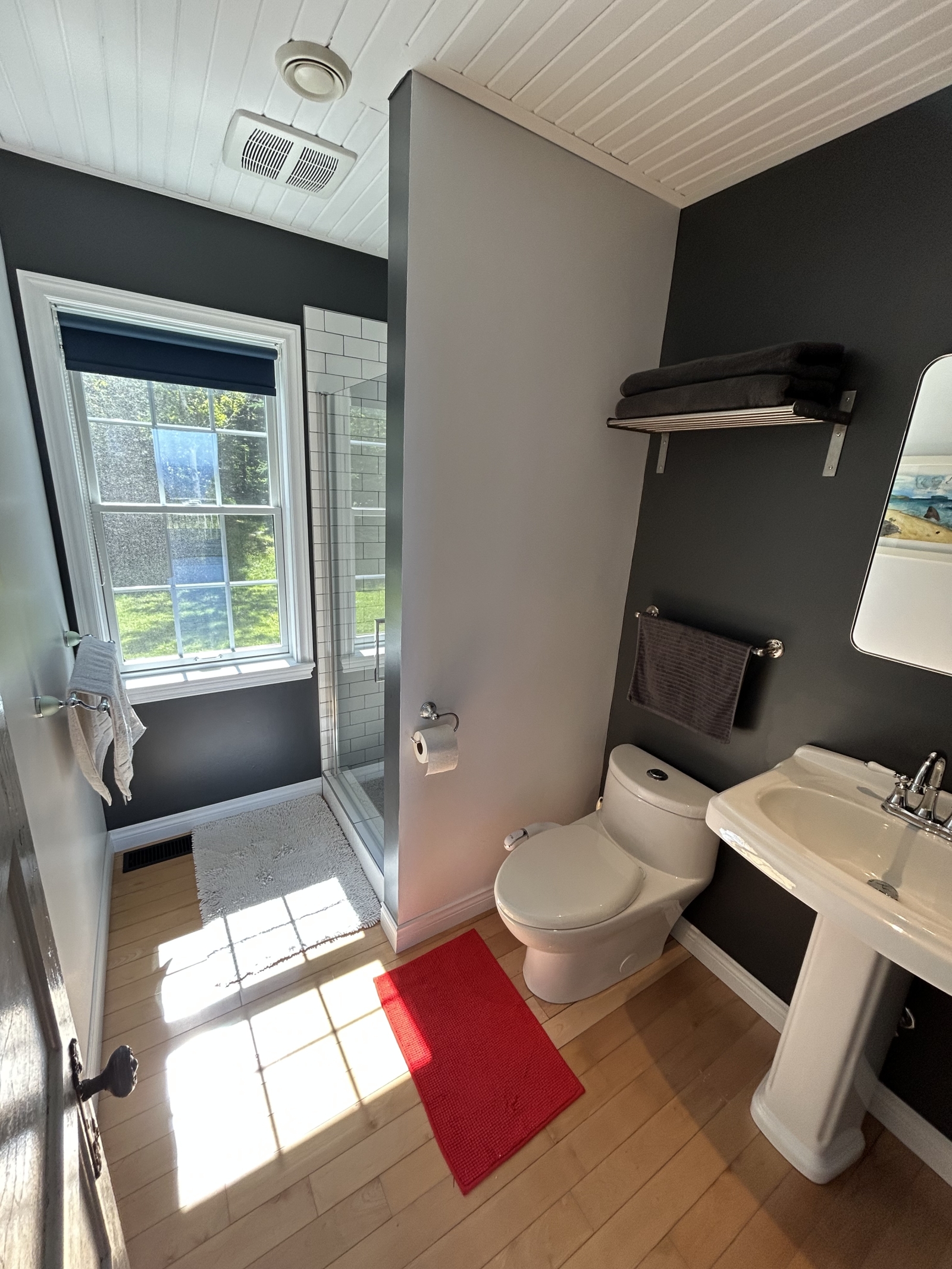 1st floor bathroom