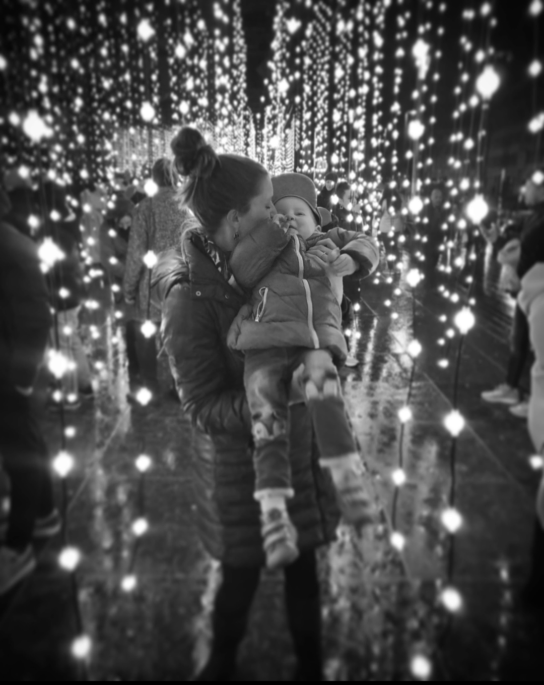 ¡Bruselas brilla en Navidad! 🎄 Pasea por la Grand Place, maravíllate con el árbol y empápate de la ...