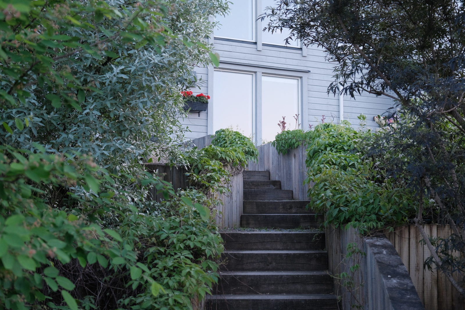 Haus im historischen Seedorf nahe Stockholm