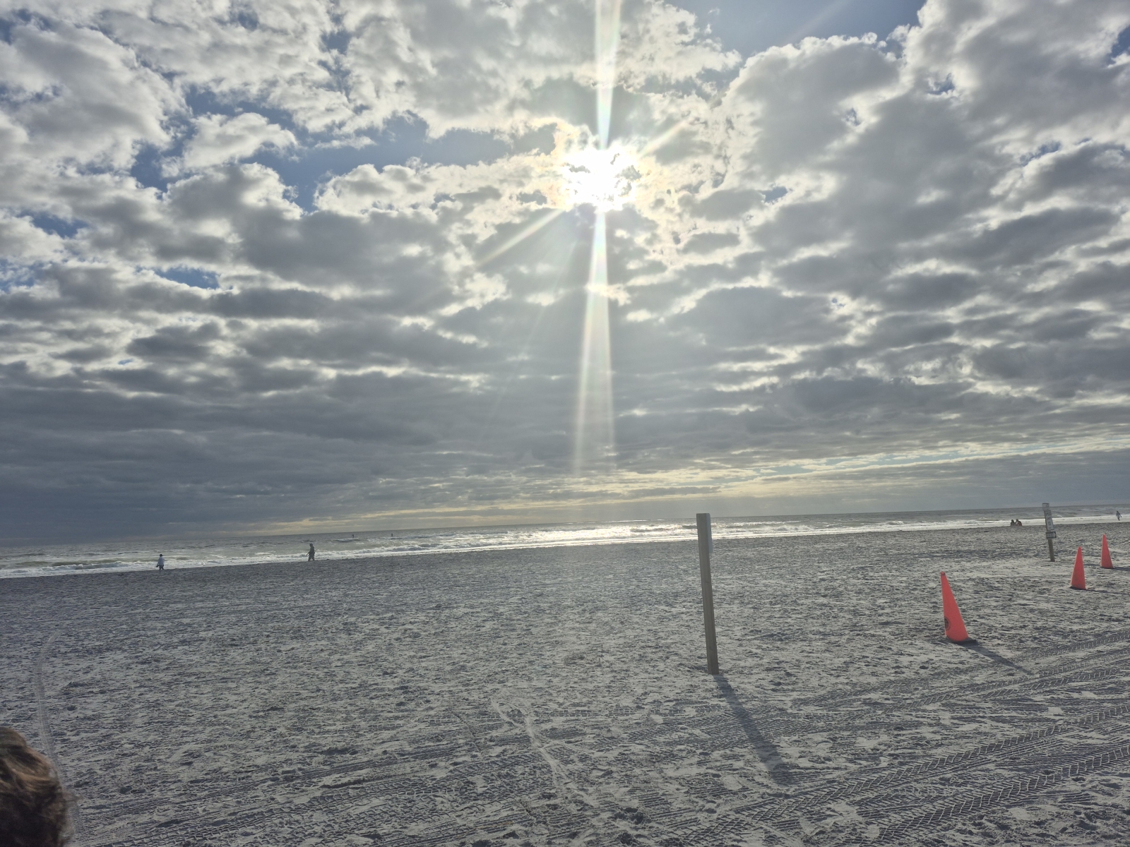 Ritiro costiero di lusso sulla spiaggia di St. Augustine | Piscina e vasca idromassaggio stile resort • Va in bici verso la spiaggia