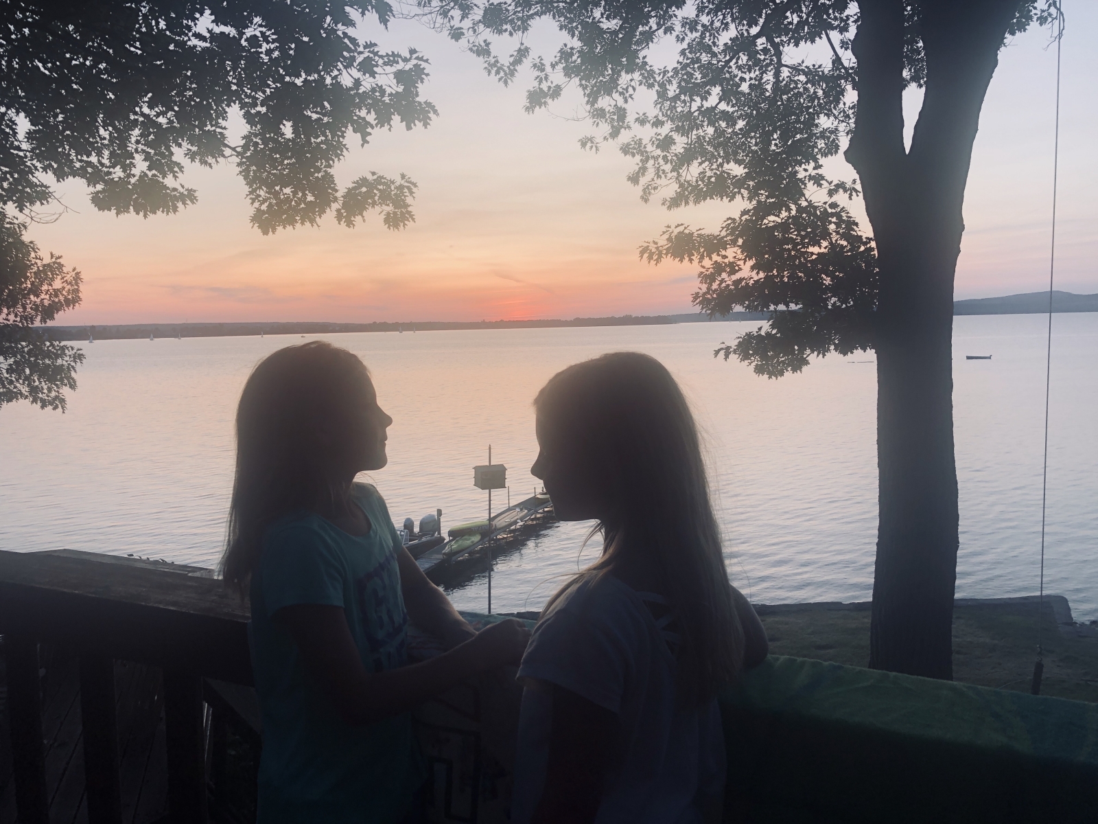 Montreal Lakehouse, verwarmd zwembad, zonsondergangen