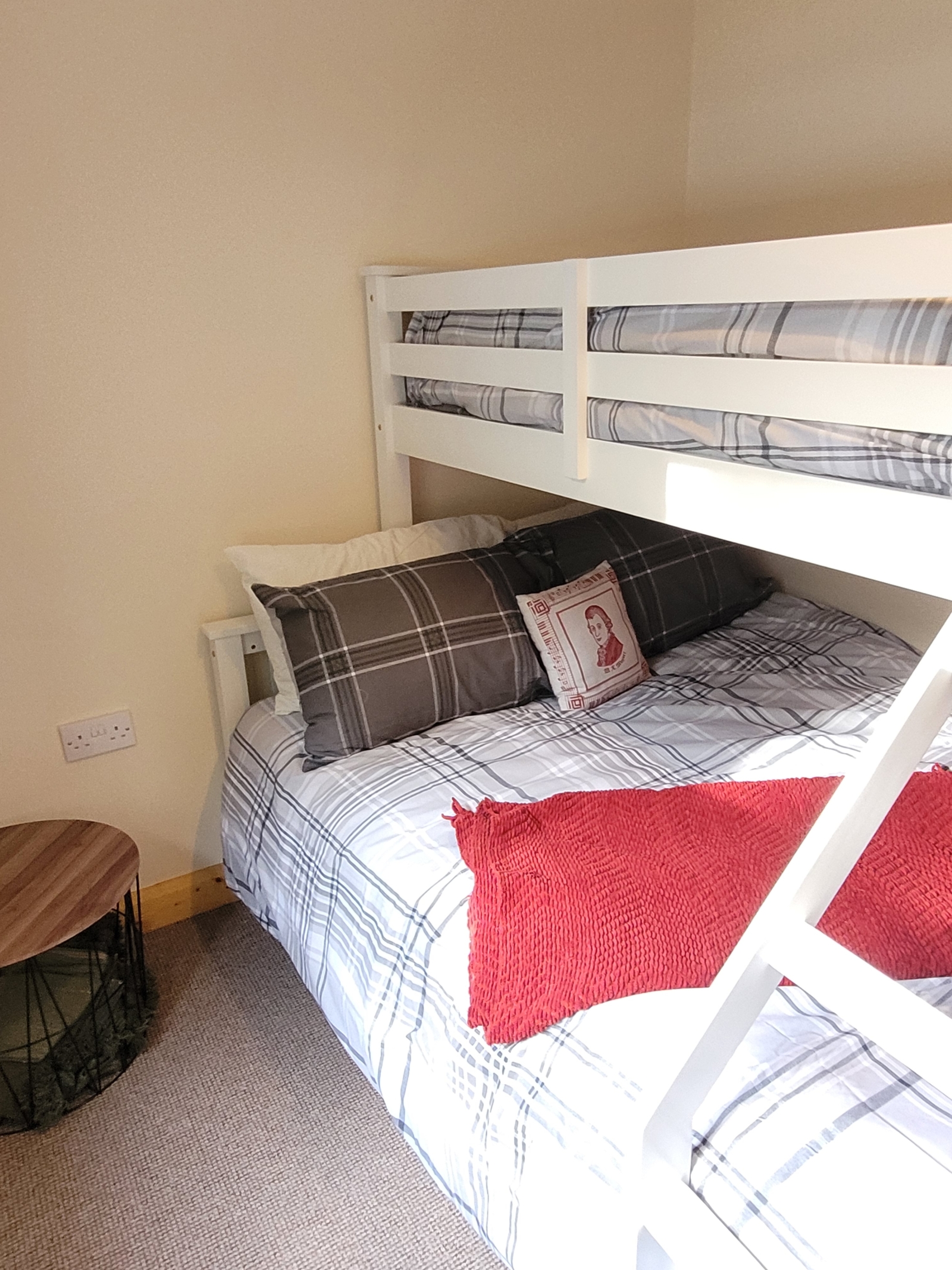 Accogliente cottage moderno a poca distanza a piedi da Westport Town e altri servizi locali