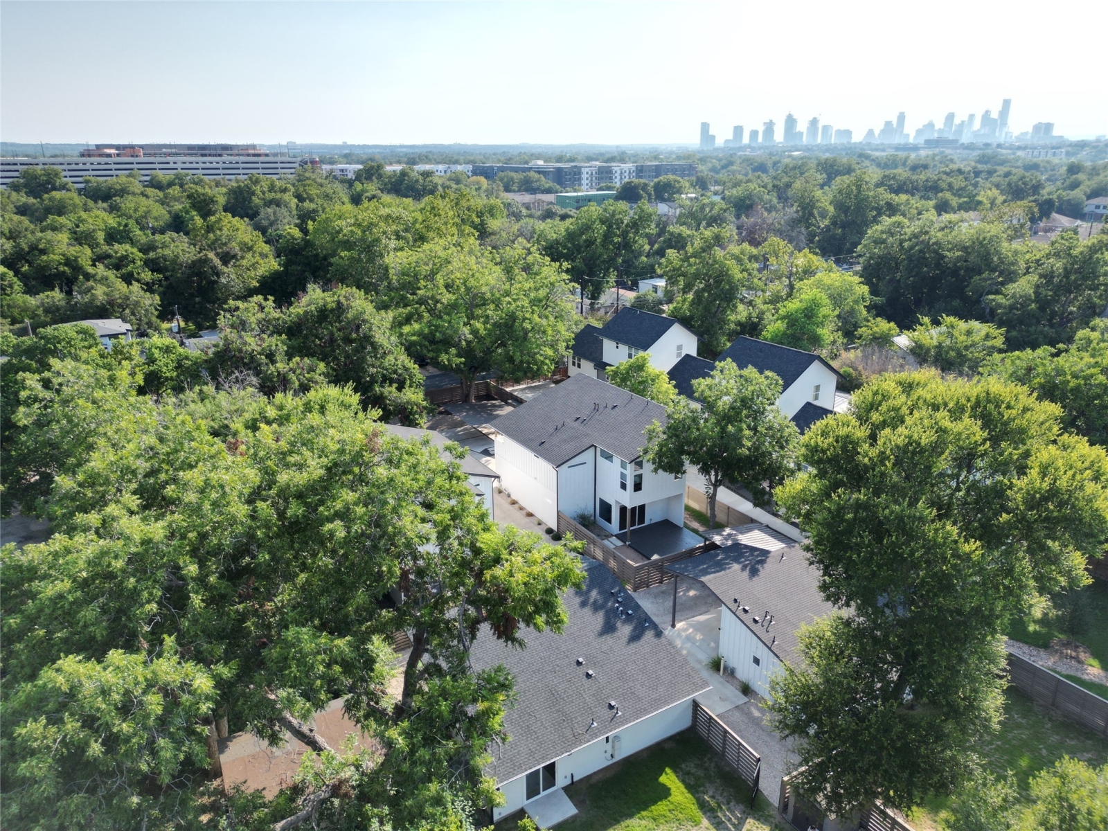 Lichterfülltes East Austin Bungalow – Gehen Sie überall hin!