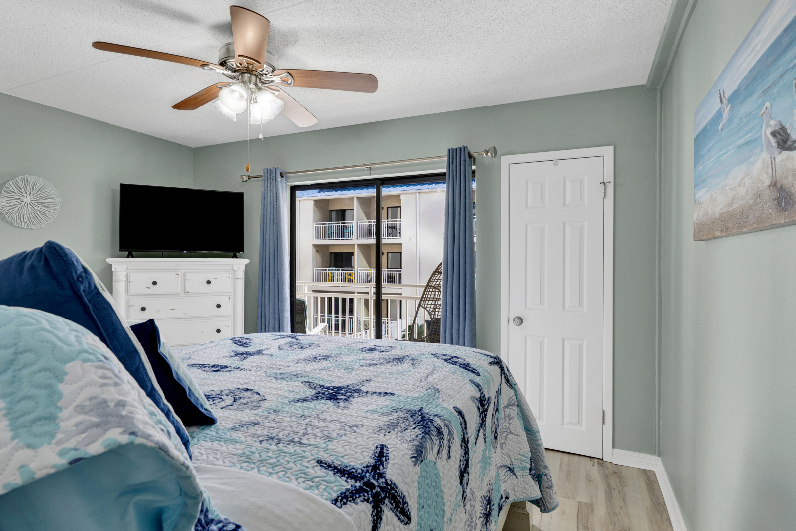 Aqua Breeze Condo à Sugar Beach à Orange Beach, Alabama, États-Unis ~ Grande ville balnéaire remplie d'histoire et de nombreuses aventures et activités d'une journée!