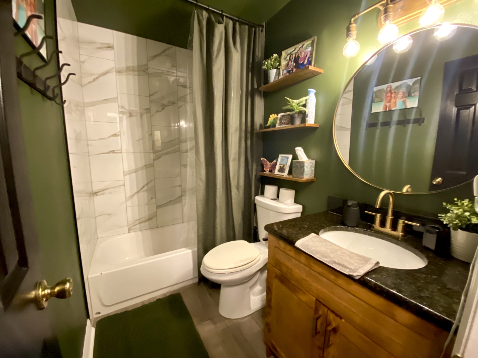 Baño del pasillo