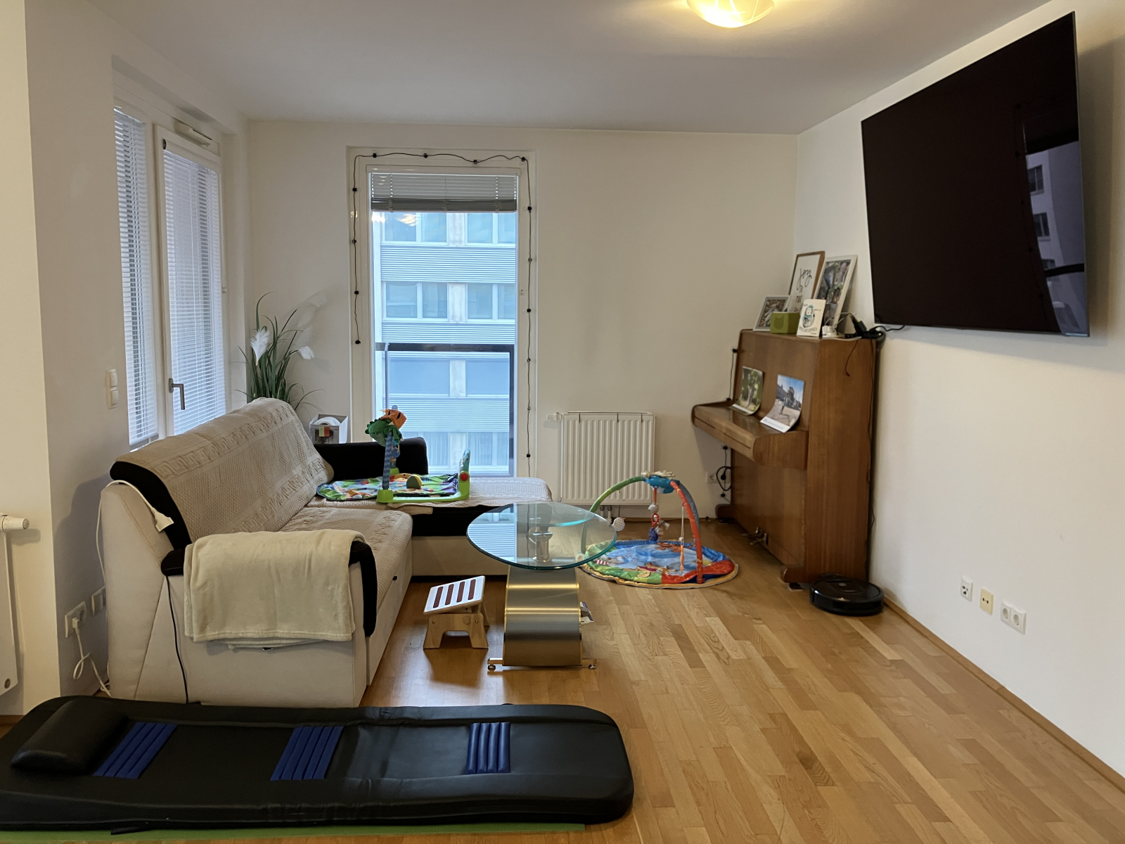 Salón con colchón de masaje