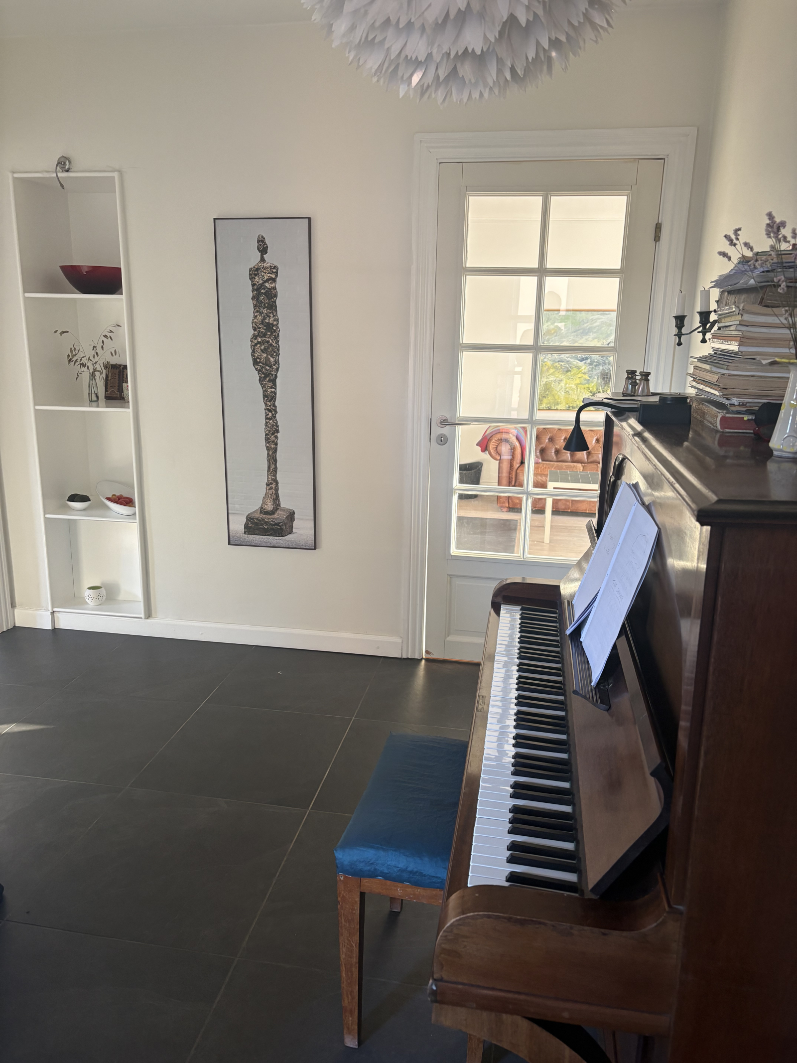 Hall with piano.