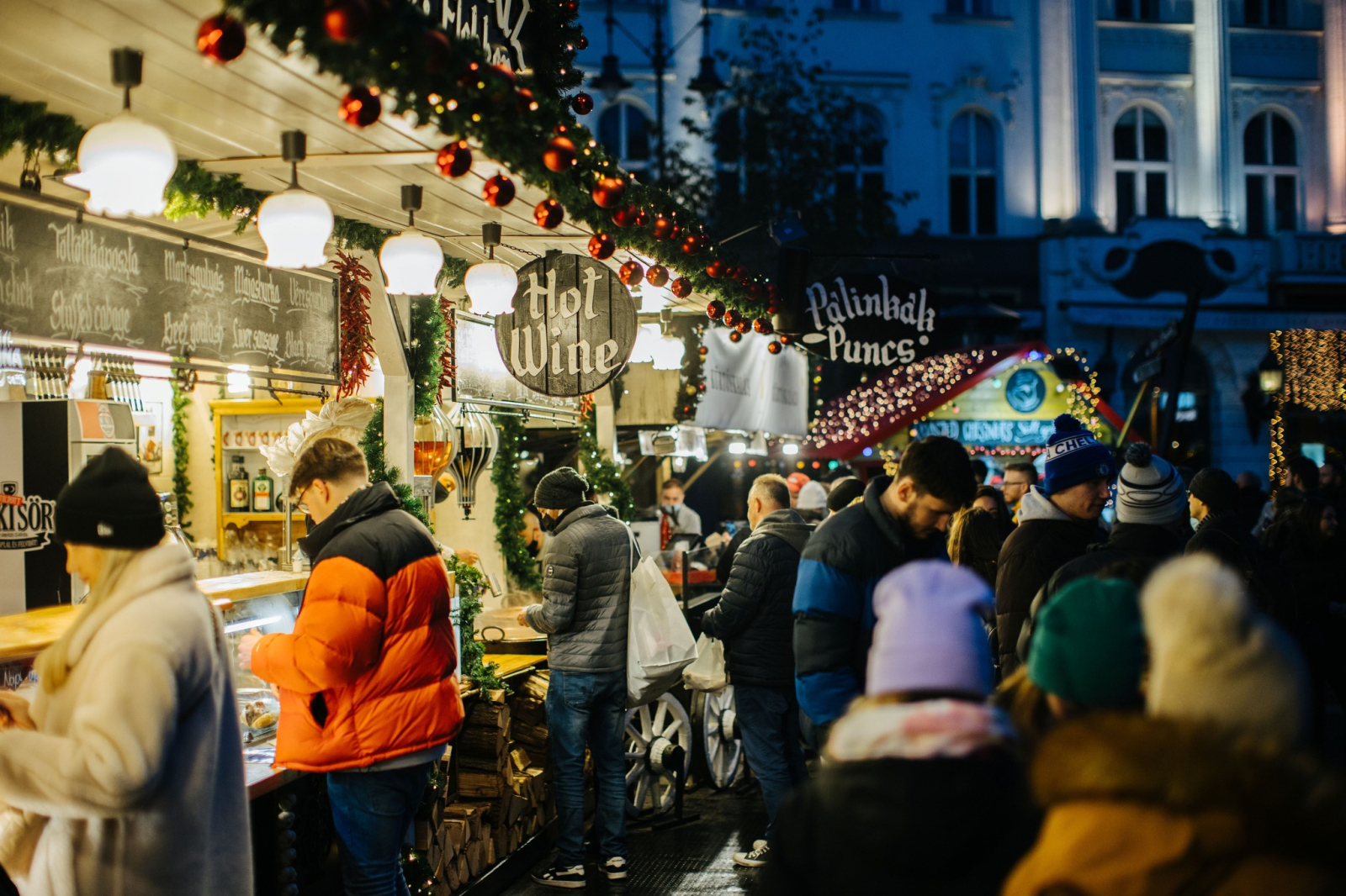 Downtown, Budapest - Centrally located with everything you want in Walking Distance!