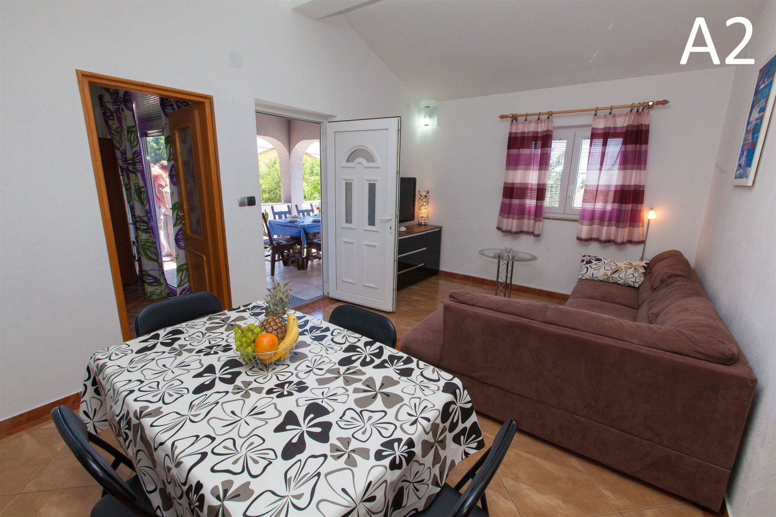 Spacious family apartment with terrace & sea view near Crikvenica