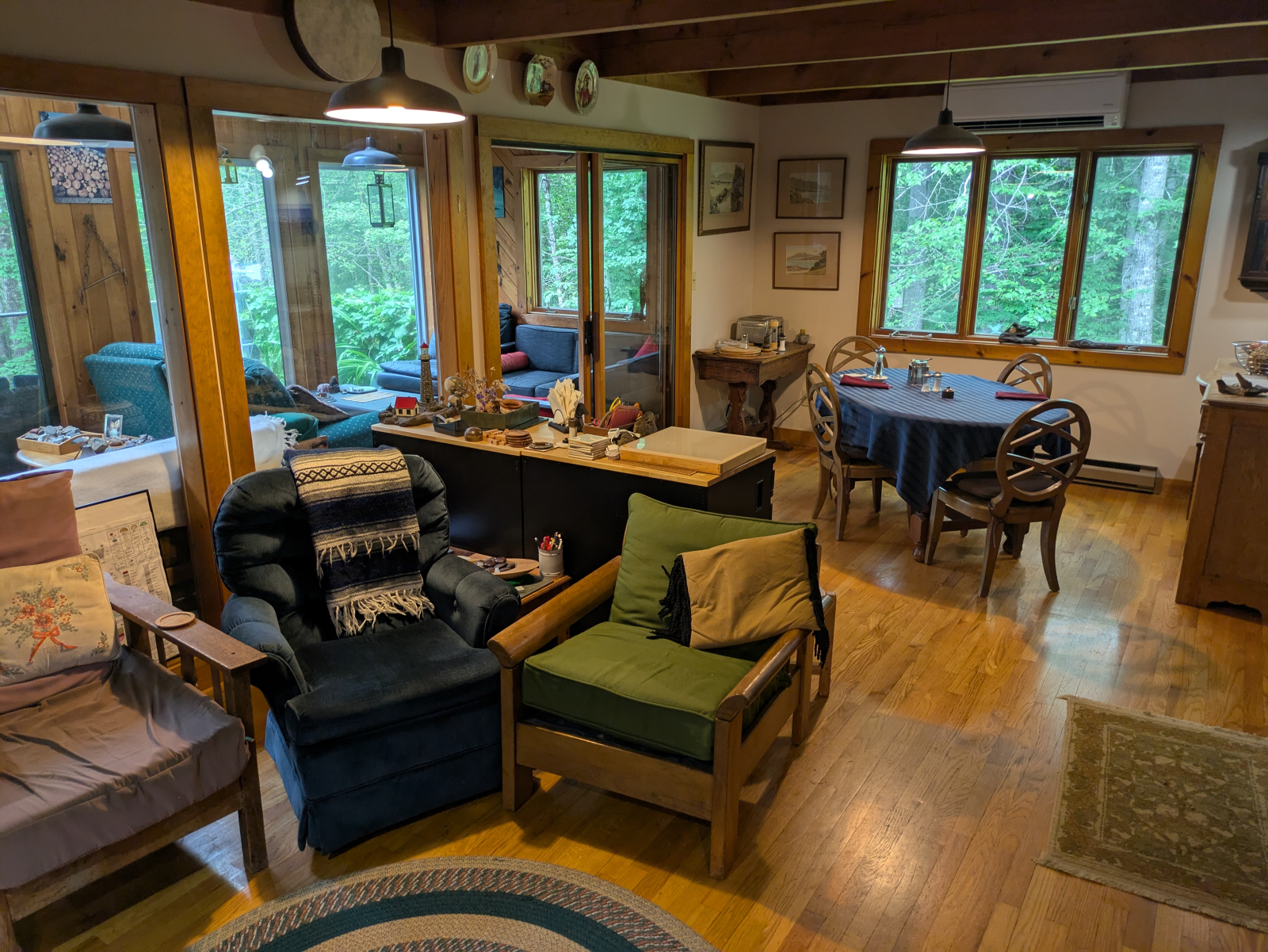 Zona pranzo alla fine del soggiorno