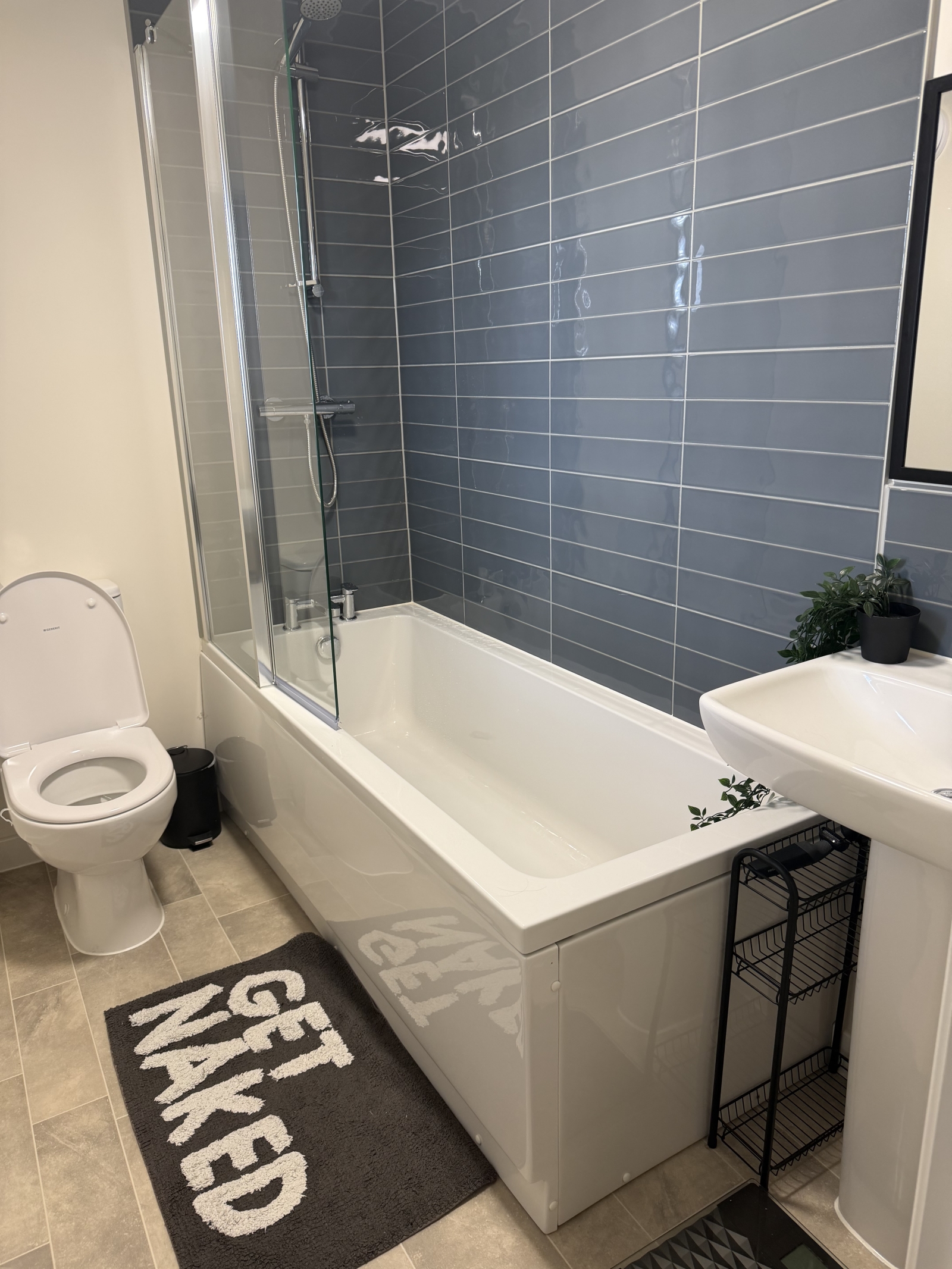 Modern 3-Bedroom New Build in the Peak District