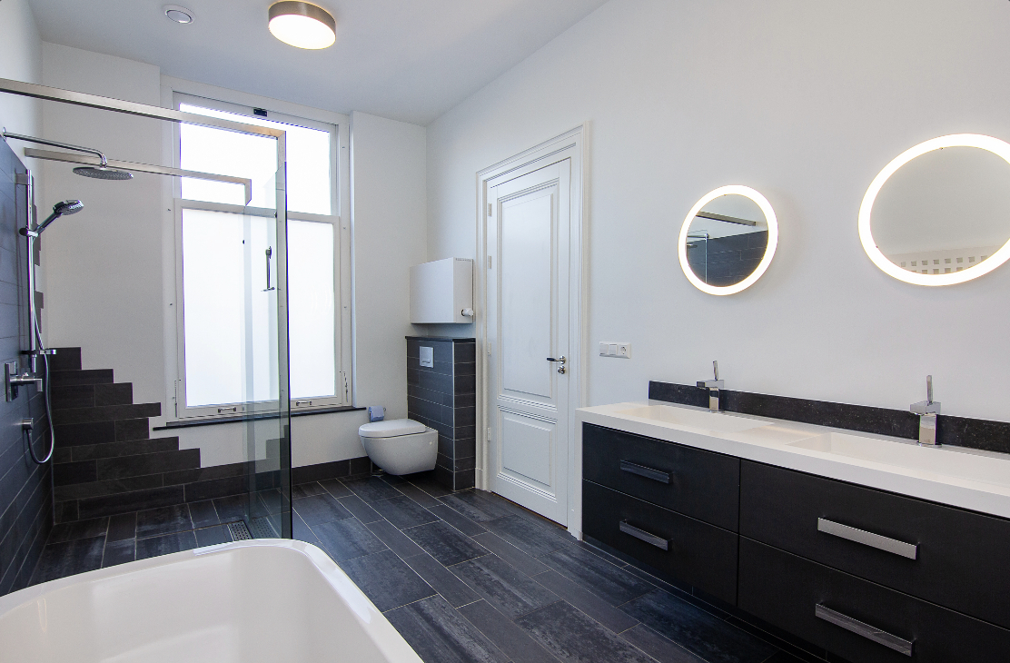 Salle de bain principale au deuxième étage