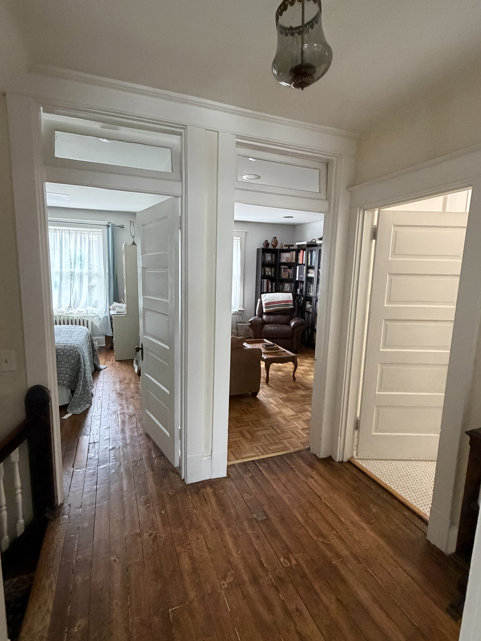 Casa vittoriana in un quartiere storico vicino a un parco splendido