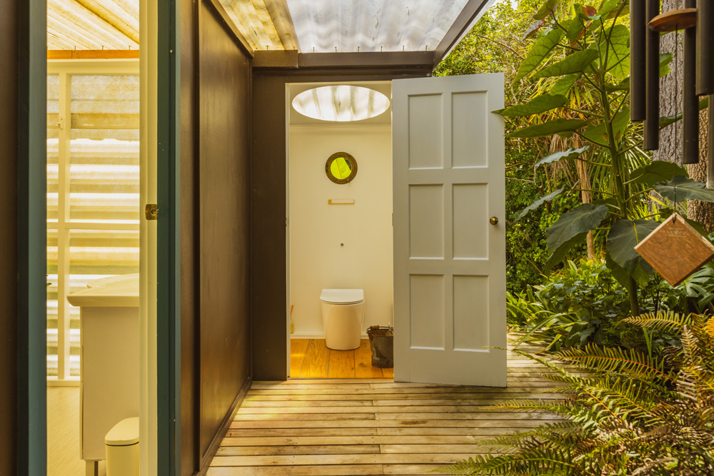 Toilettes à compost.