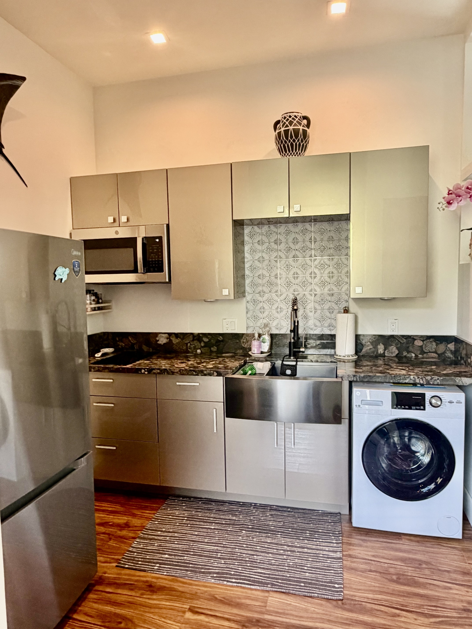 180 graden oceaanzicht. Moderne 2 BDRM/2 badkamers