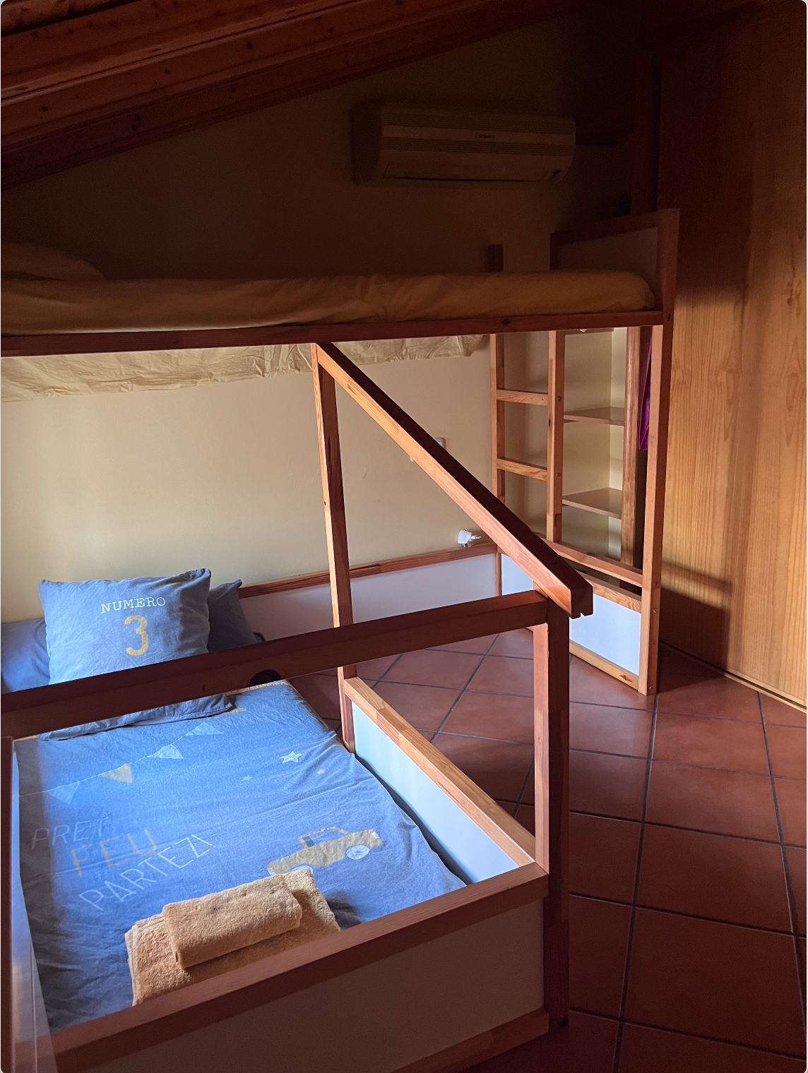 Charming British-Andalusian little Cottage in city centre close to amazing beaches