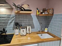 Cuisine cachette balayée par le vent