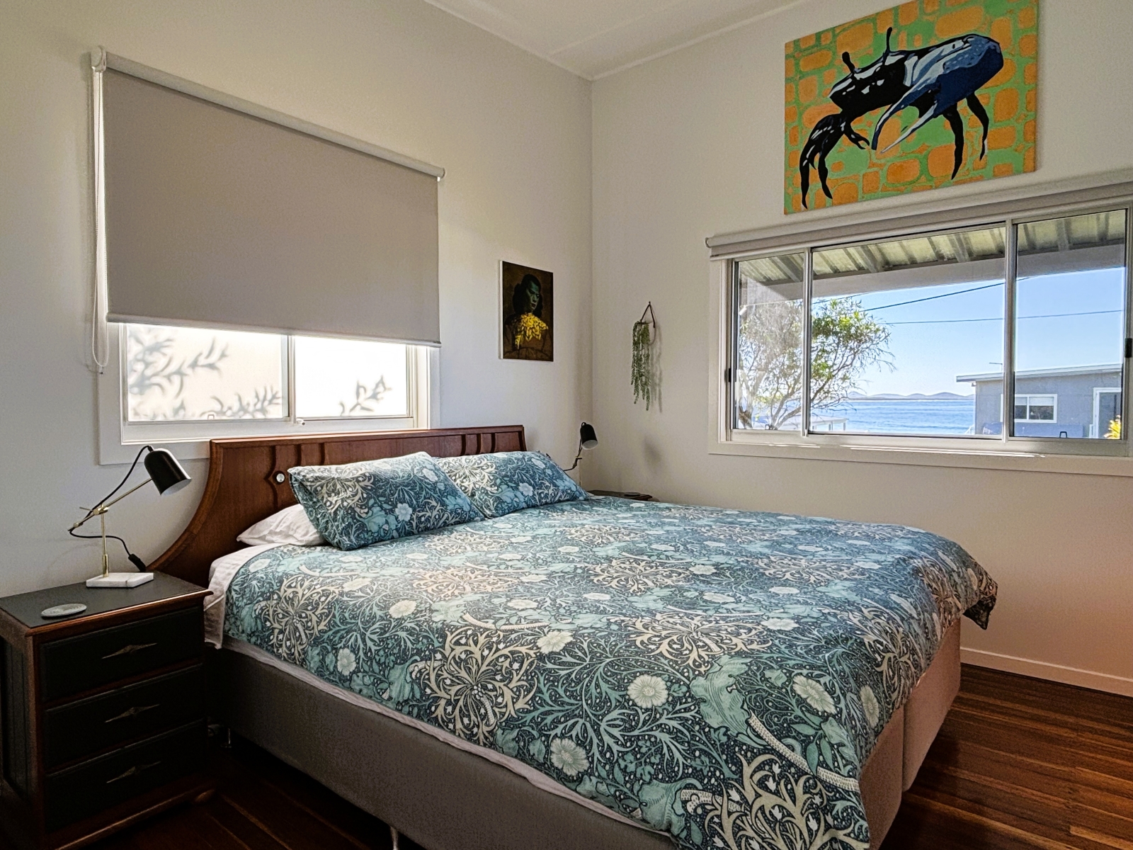 Gastensuite 60 meter van Beach & Surf! Mid-Century Modern sfeer