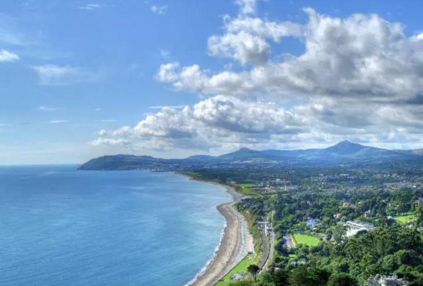 Killiney Hill com vista panorâmica da Baía de Dublin - 10 minutos de carro