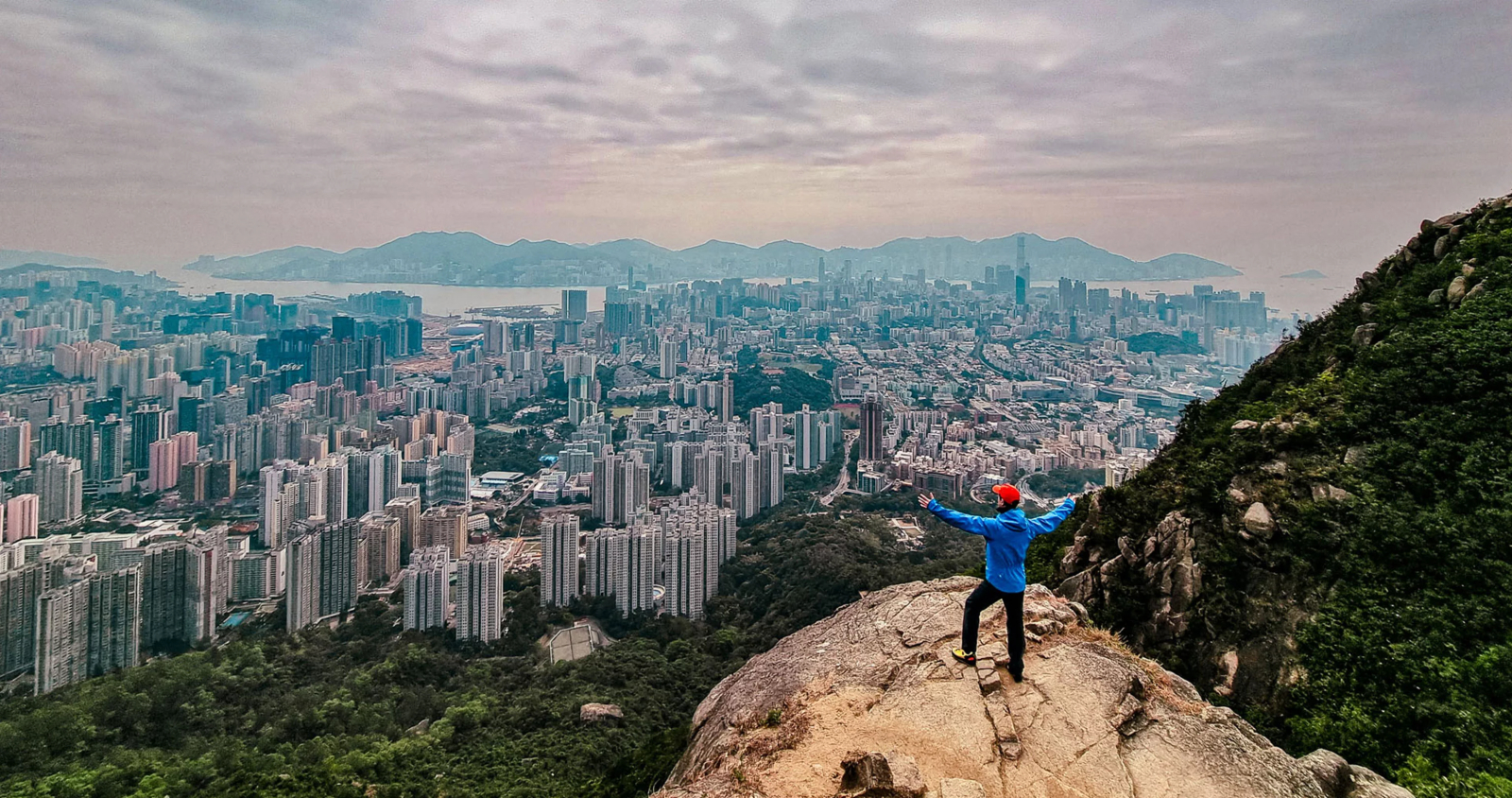City hiking in Kowloon.