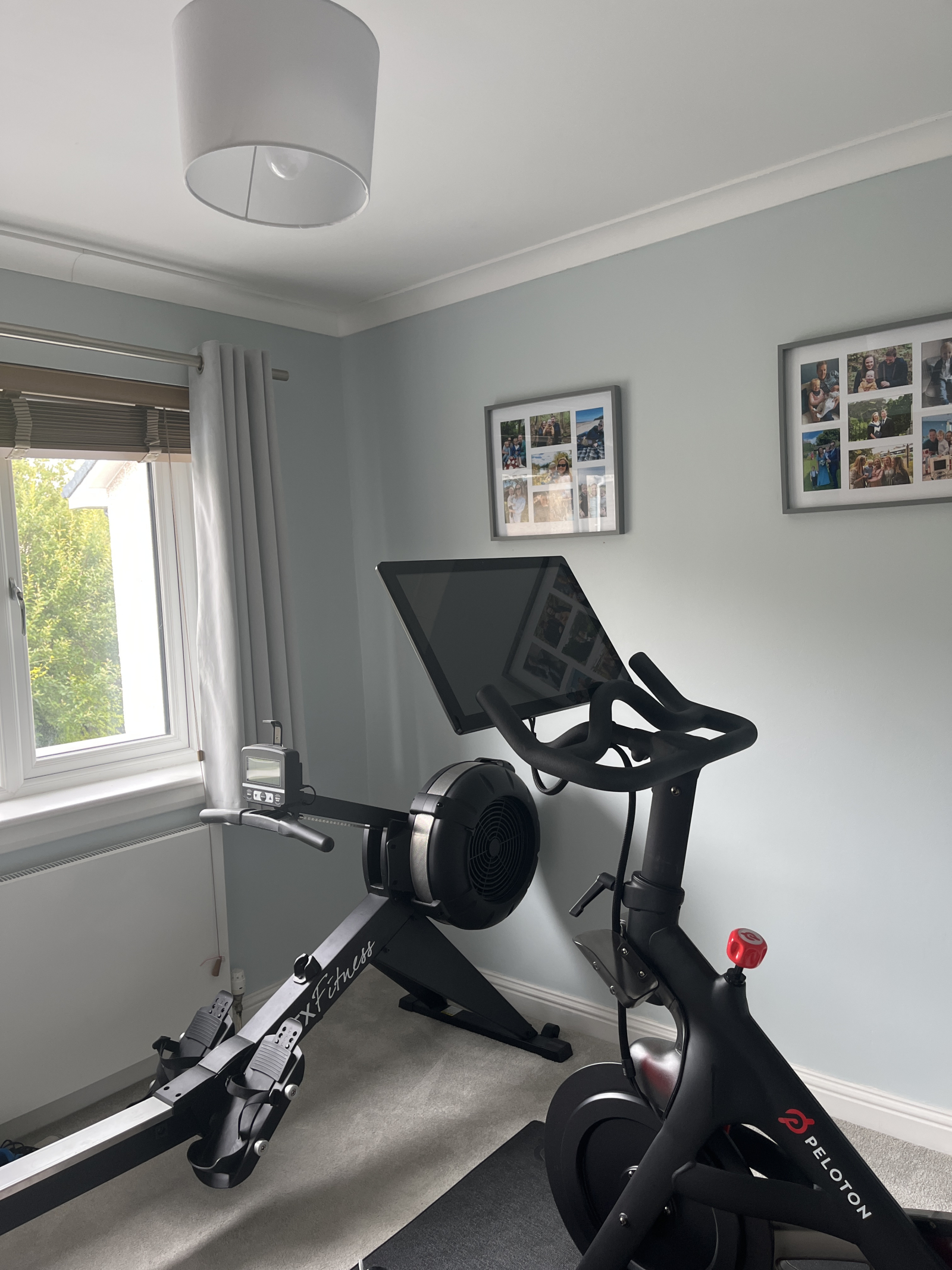 4a camera da letto utilizzata attualmente come spazio palestra. Se necessario, questo potrebbe esser ...