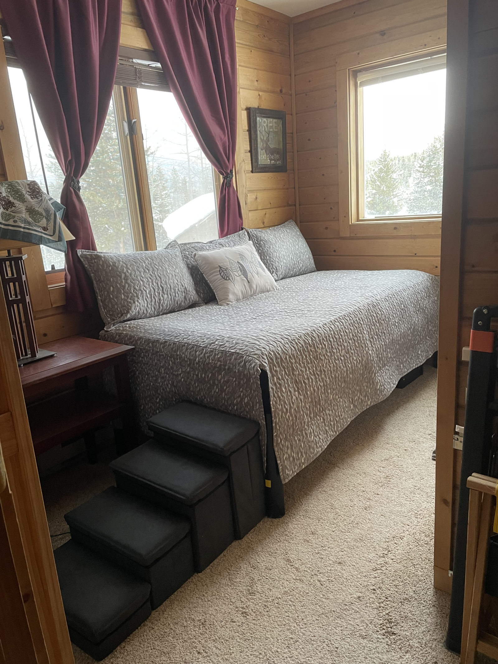 Bedroom #3 Twin bed.  Also has washer and dryer.