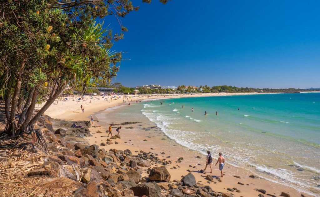 Casa de família em Brisbane com apartamento para vovó, piscina, spa, acesso lateral, boas escolas, subúrbio seguro