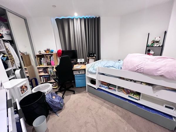 Family Home in London (Twickenham, Richmond upon Thames) | Fast Transport, Riverside & Local Charm