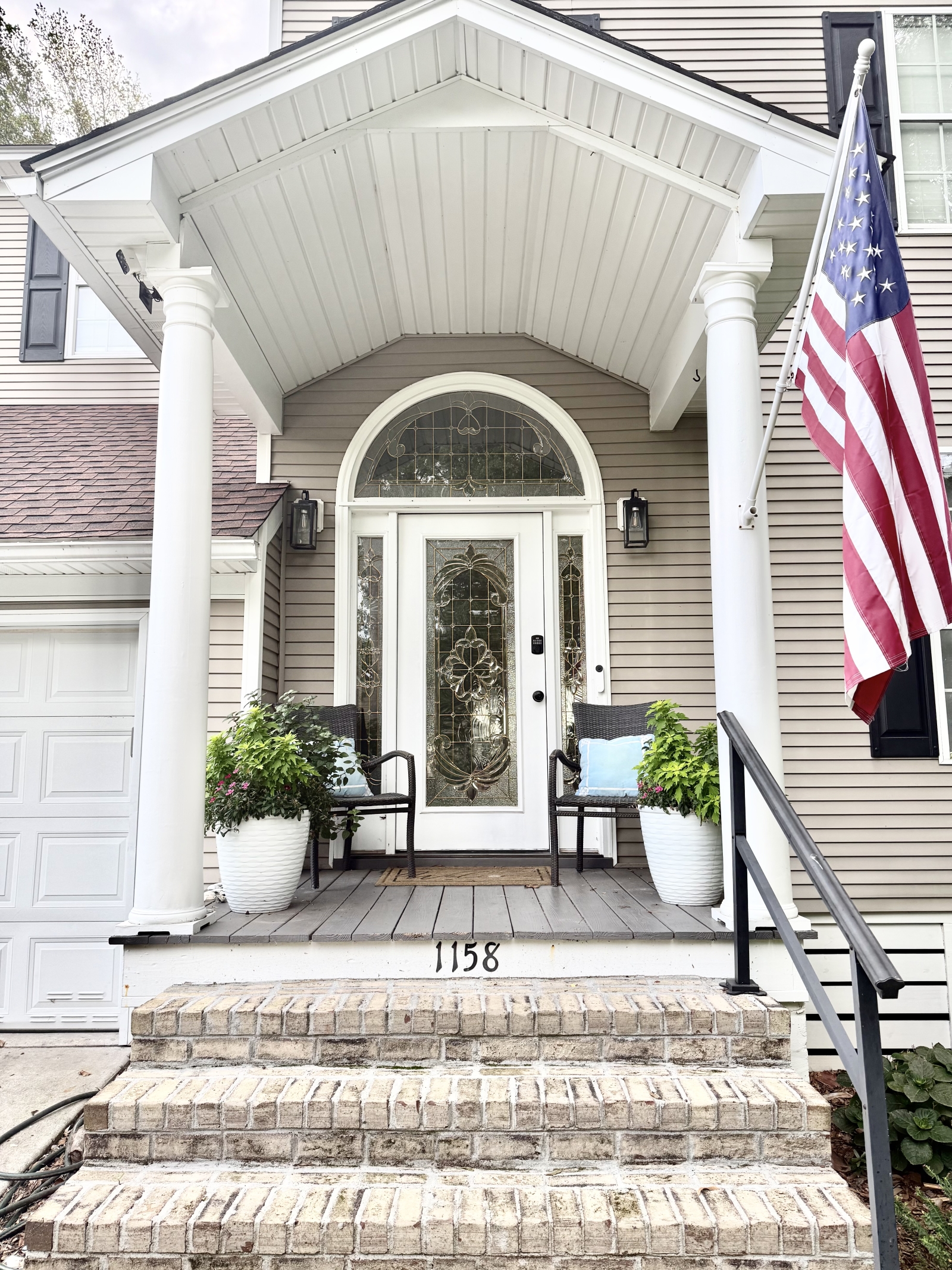 Renovated Charleston Home with Beautiful Water Views, Close to Historic Downtown & Beaches