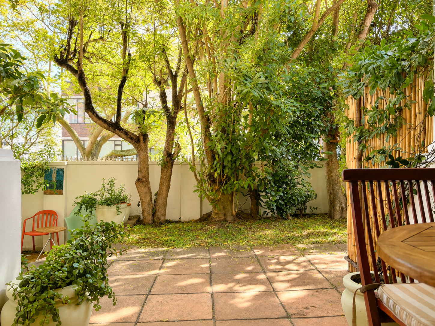 Two Charming Garden Studios in Sea Point