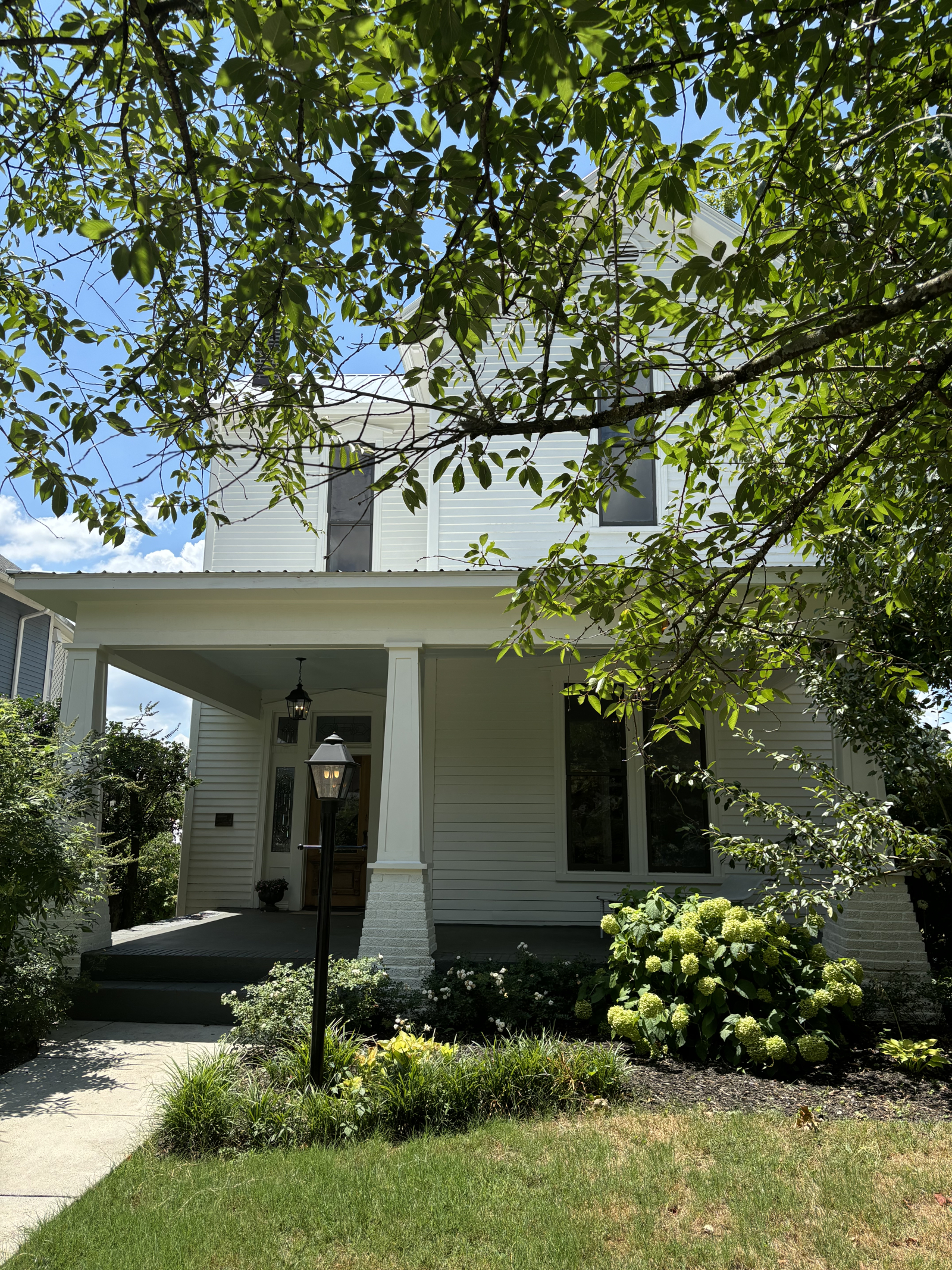 Une autre magnifique maison du sud dans notre quartier au centre-ville de Columbia