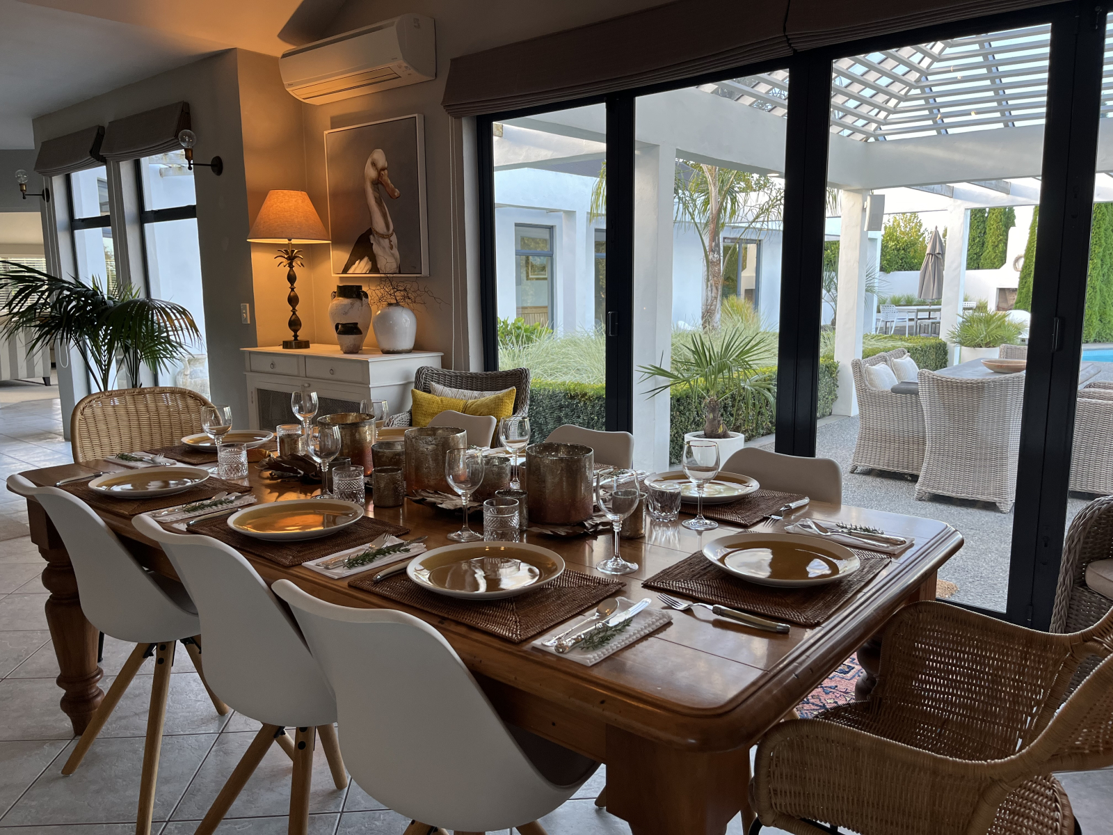 Spacious home on a lifestyle property very close to our cosmopolitan village