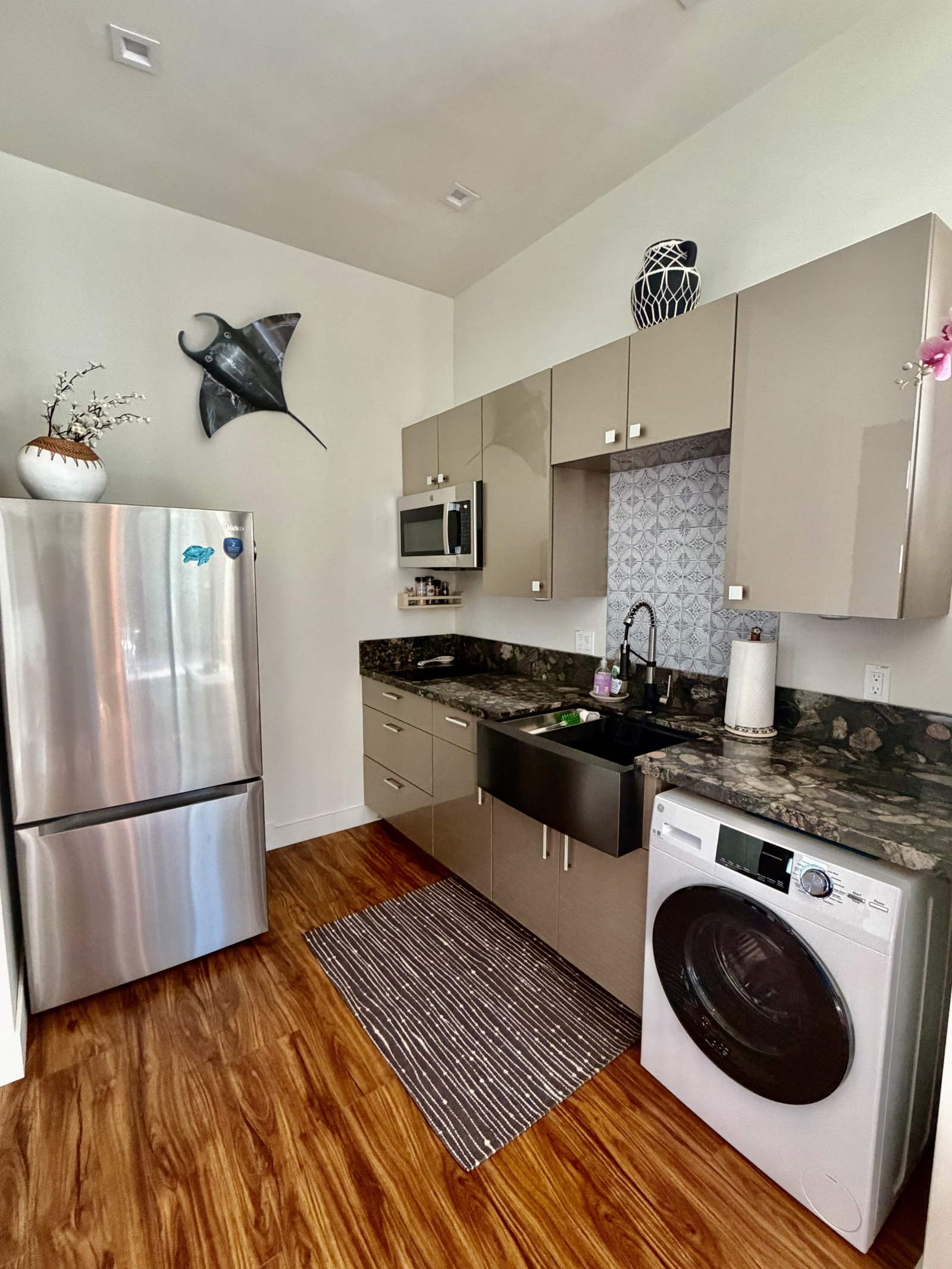 180 graden oceaanzicht. Moderne 2 BDRM/2 badkamers