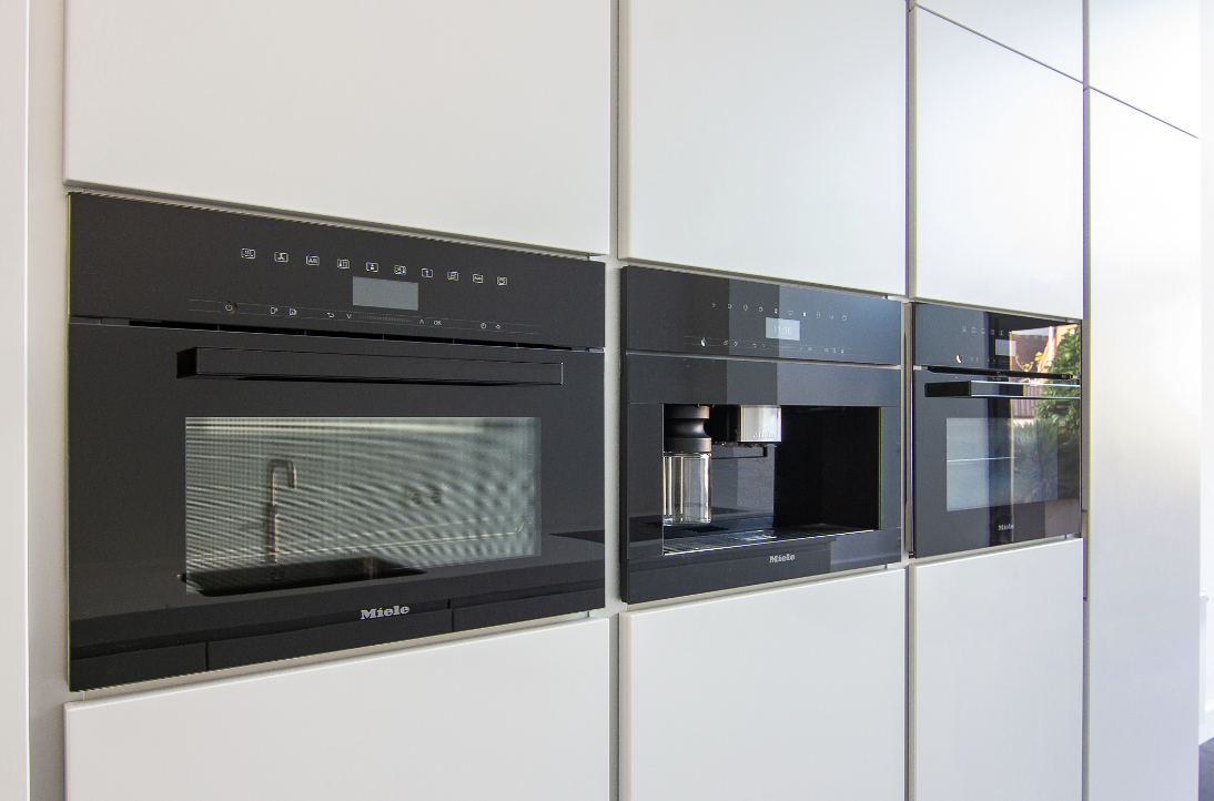 Vapeur, machine à café, four