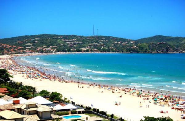Praia de Geribá - praia mais famosa e também a praia mais próxima da propriedade (8min a pé).