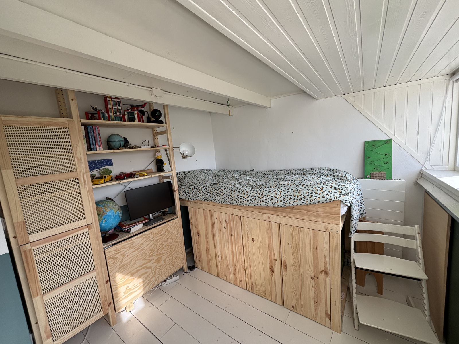 Comfortable and attractive house with character and a large garden
