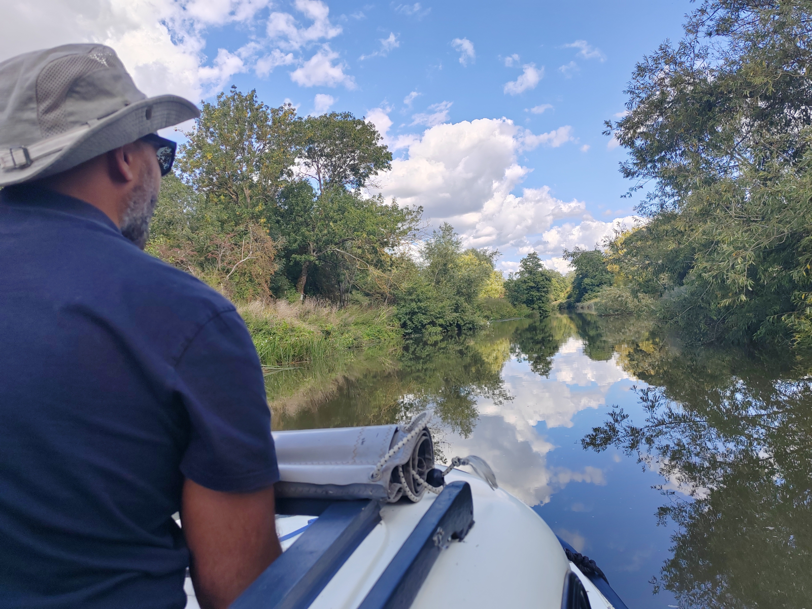 Rent a boat on the River medway, only 45 minutes drive away