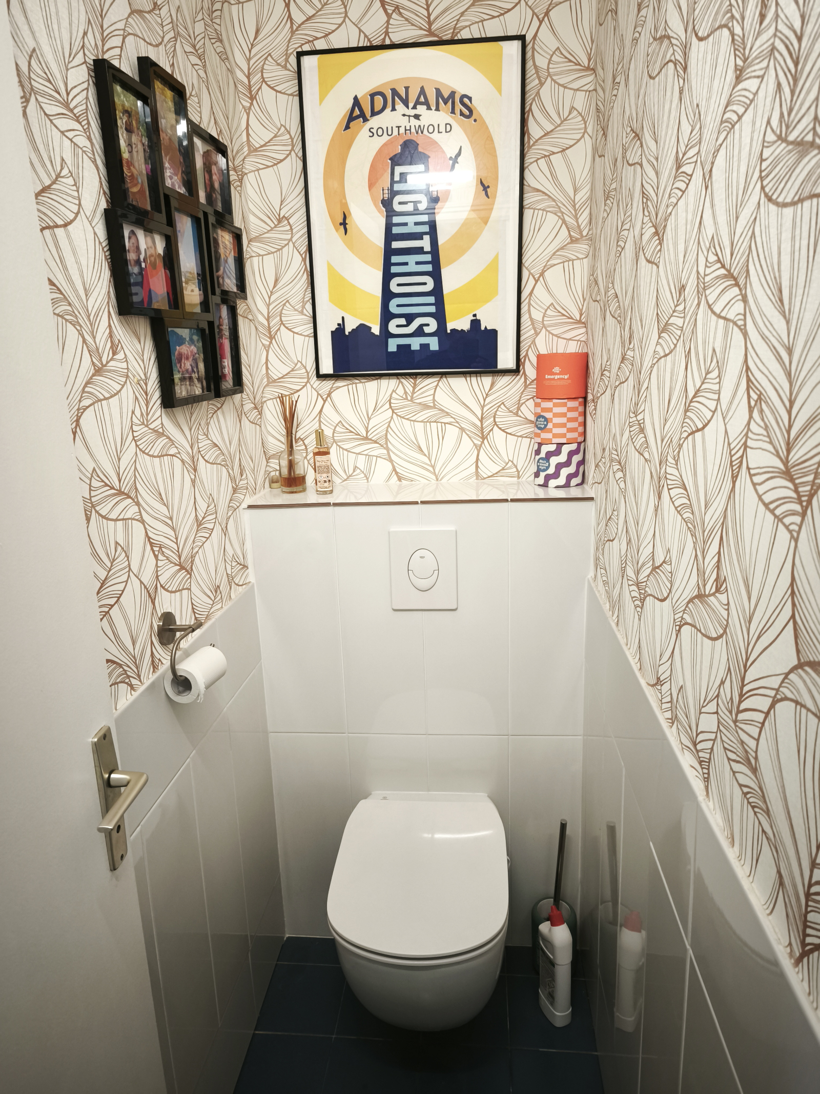 Downstairs toilet
