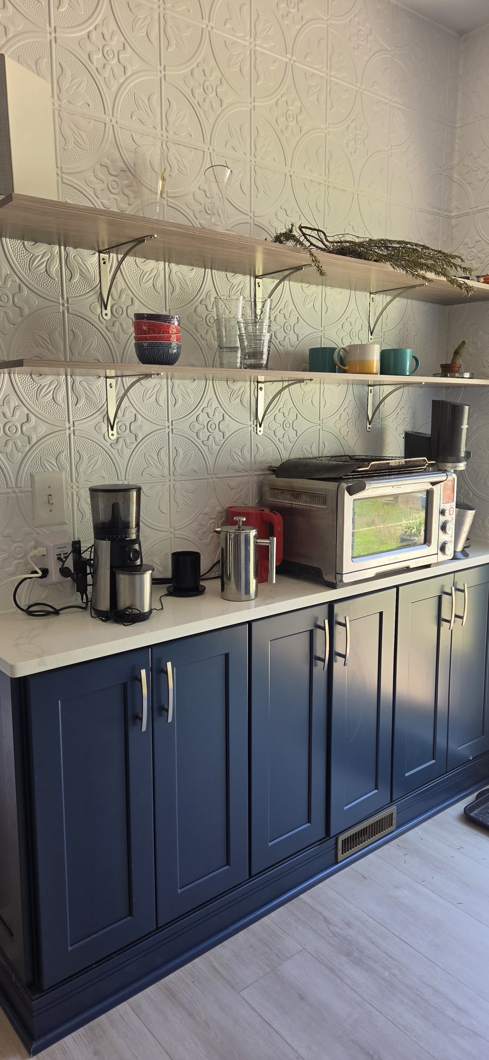 Keuken - koffiebarstation met gerechten voor 10 personen